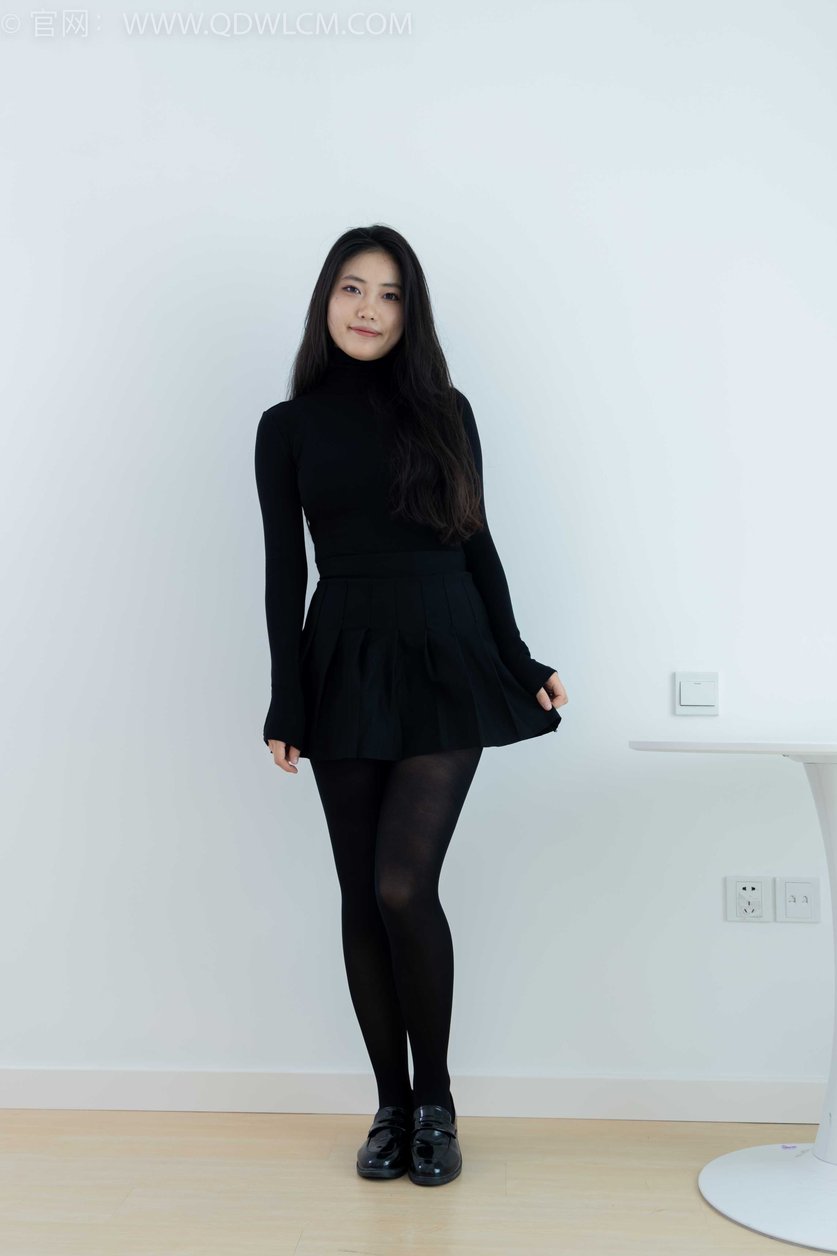 物恋传媒 NO.1667 香香-更好的自己 [159P-1V-3.51G]