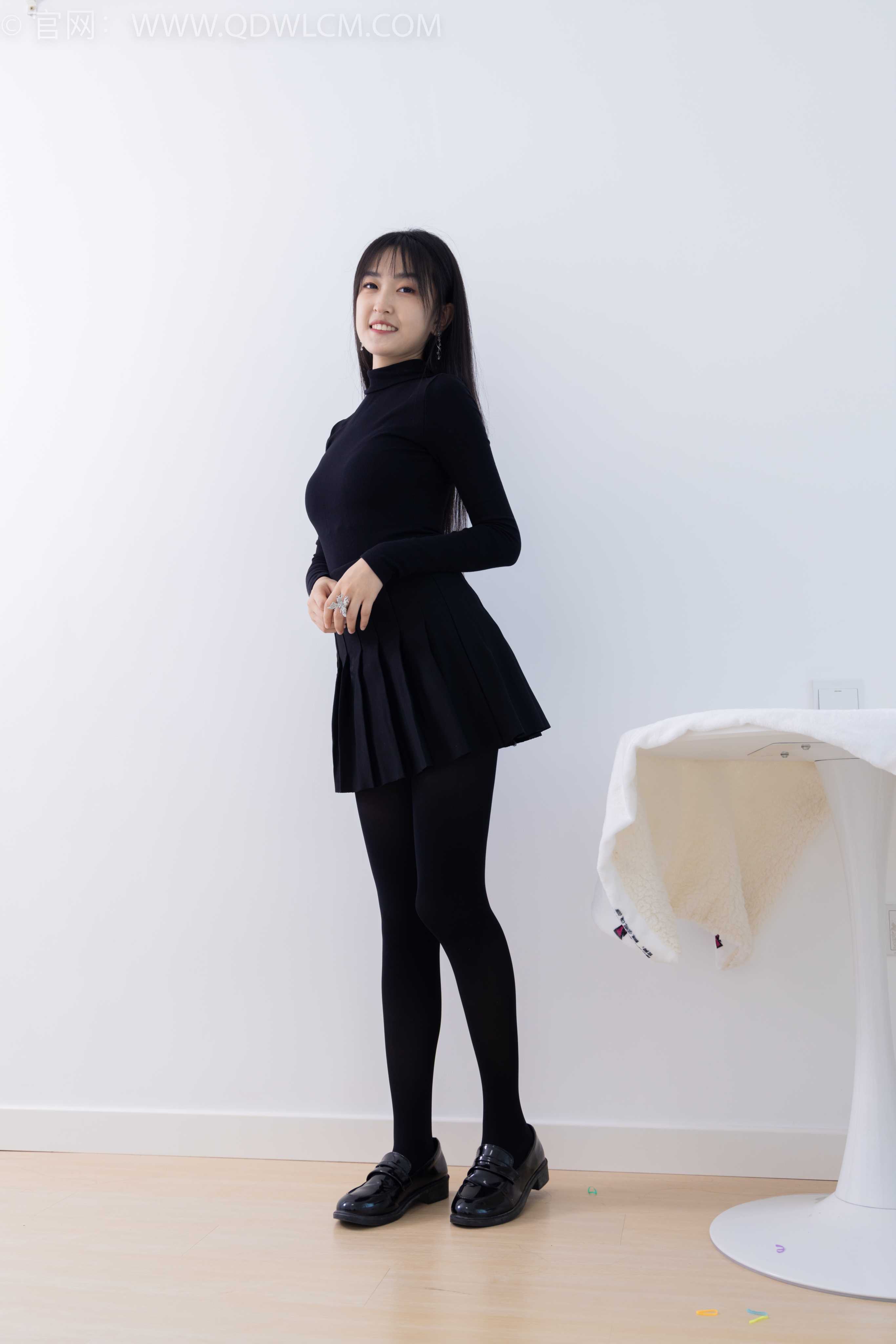 物恋传媒 NO.1677 嘉木-夏日重逢 [156P-1V-3.46G]