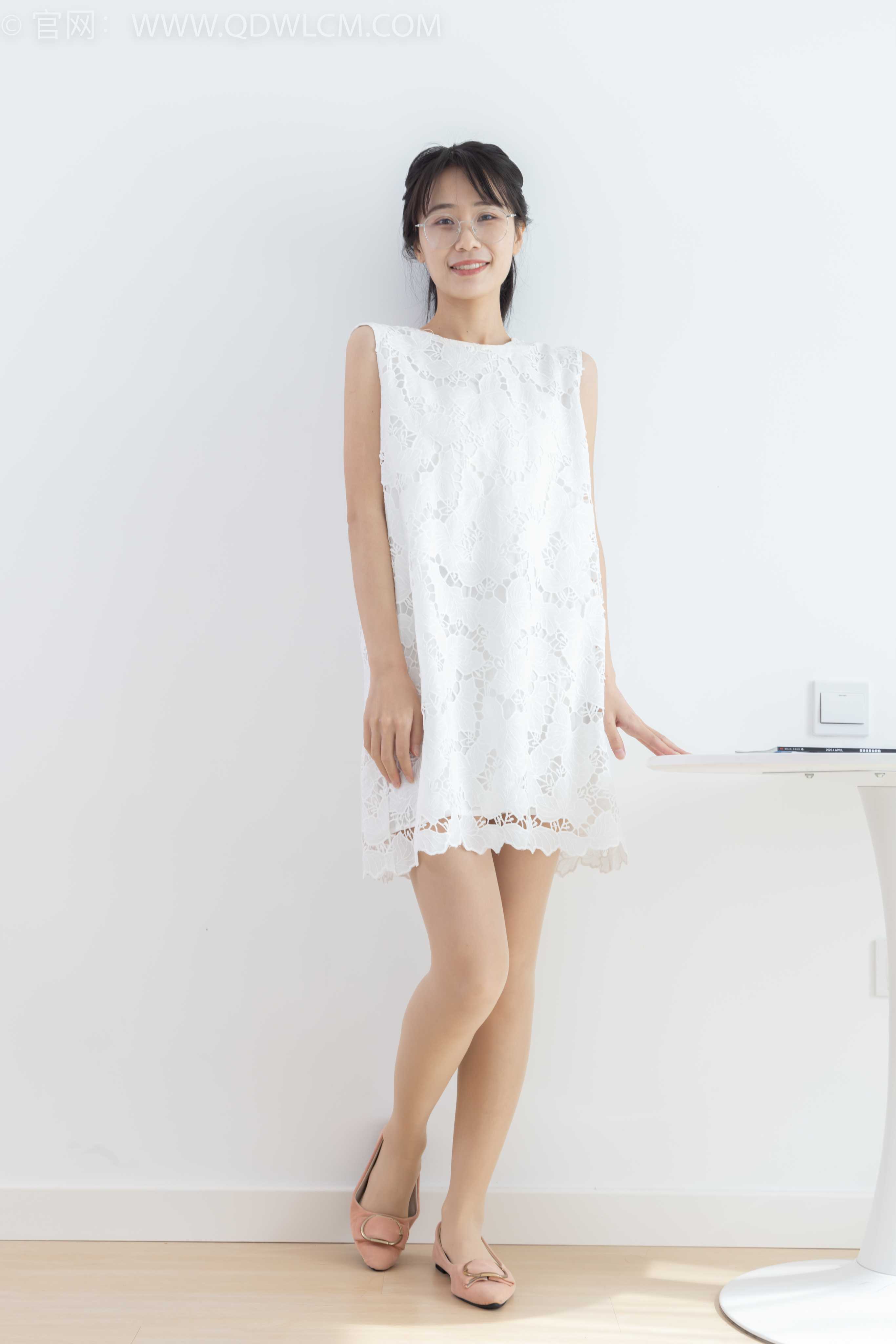 物恋传媒 NO.1737 菜菜-雪绒花 [190P-1V-3.56G]
