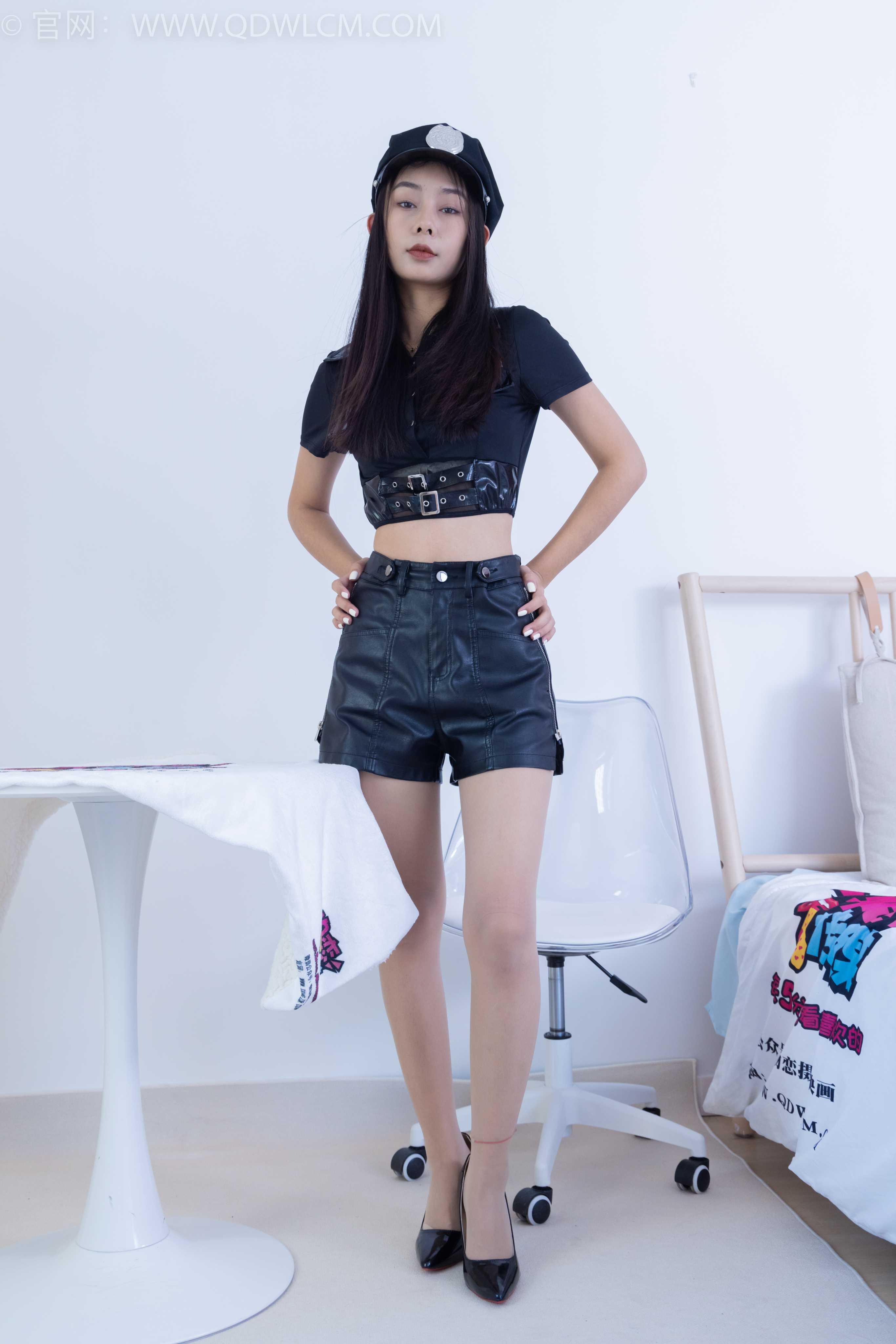物恋传媒 NO.1794 岚岚-听闻远方有你 [160P-1V-4.17G]