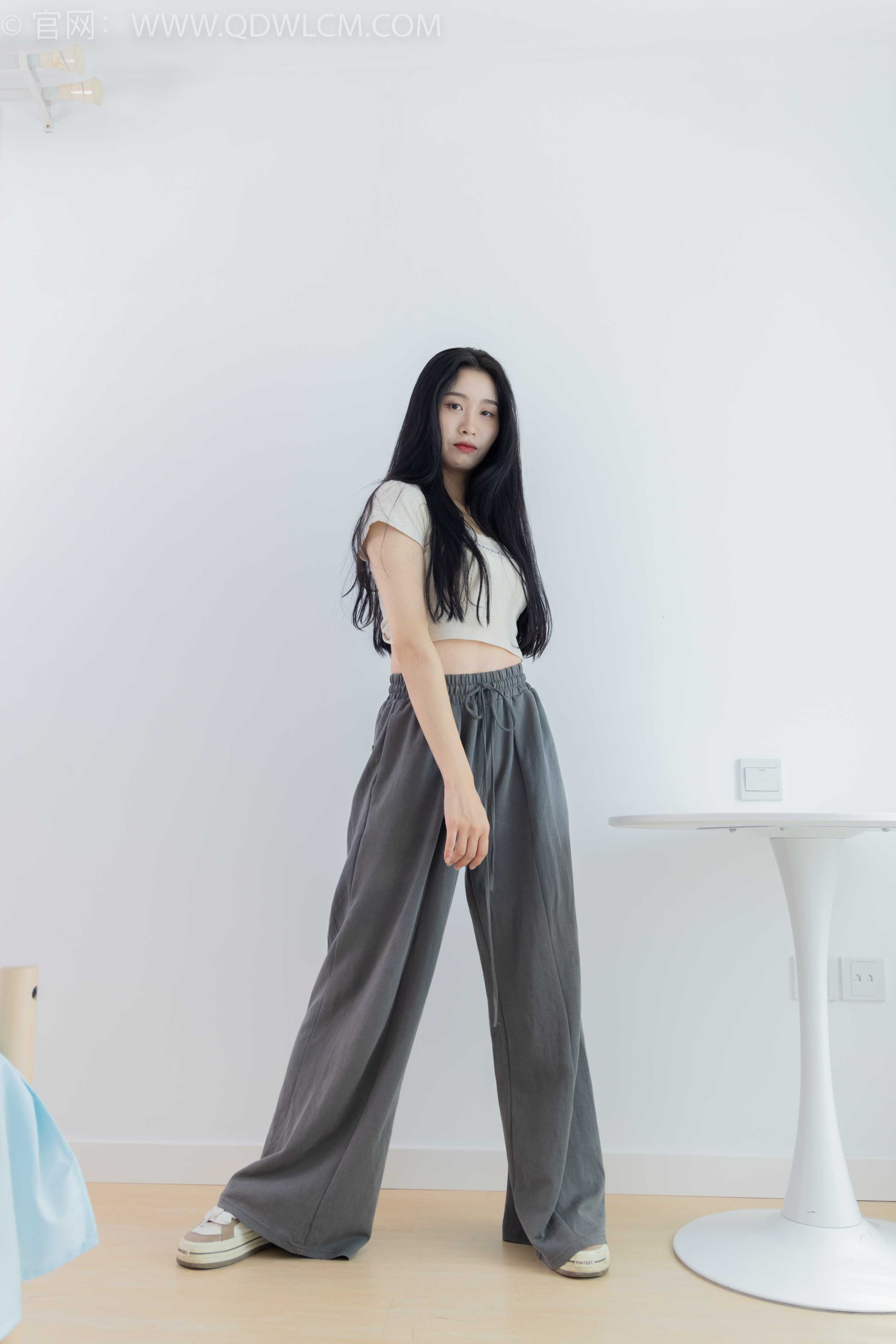 物恋传媒 NO.1826 绒绒-漫天飞雪 [150P-1V-3.51G]