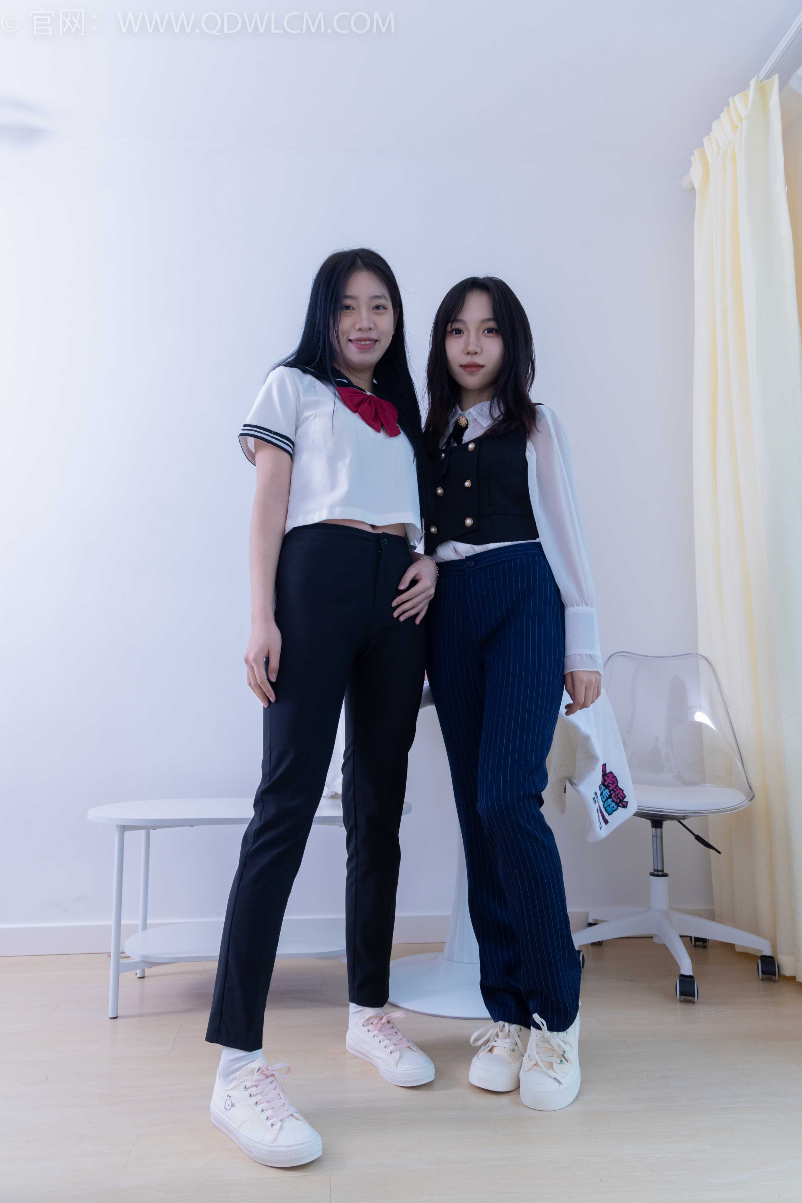 物恋传媒 NO.1835 纱纱&小谷-微风拂过 [195P-1V-6.9G]