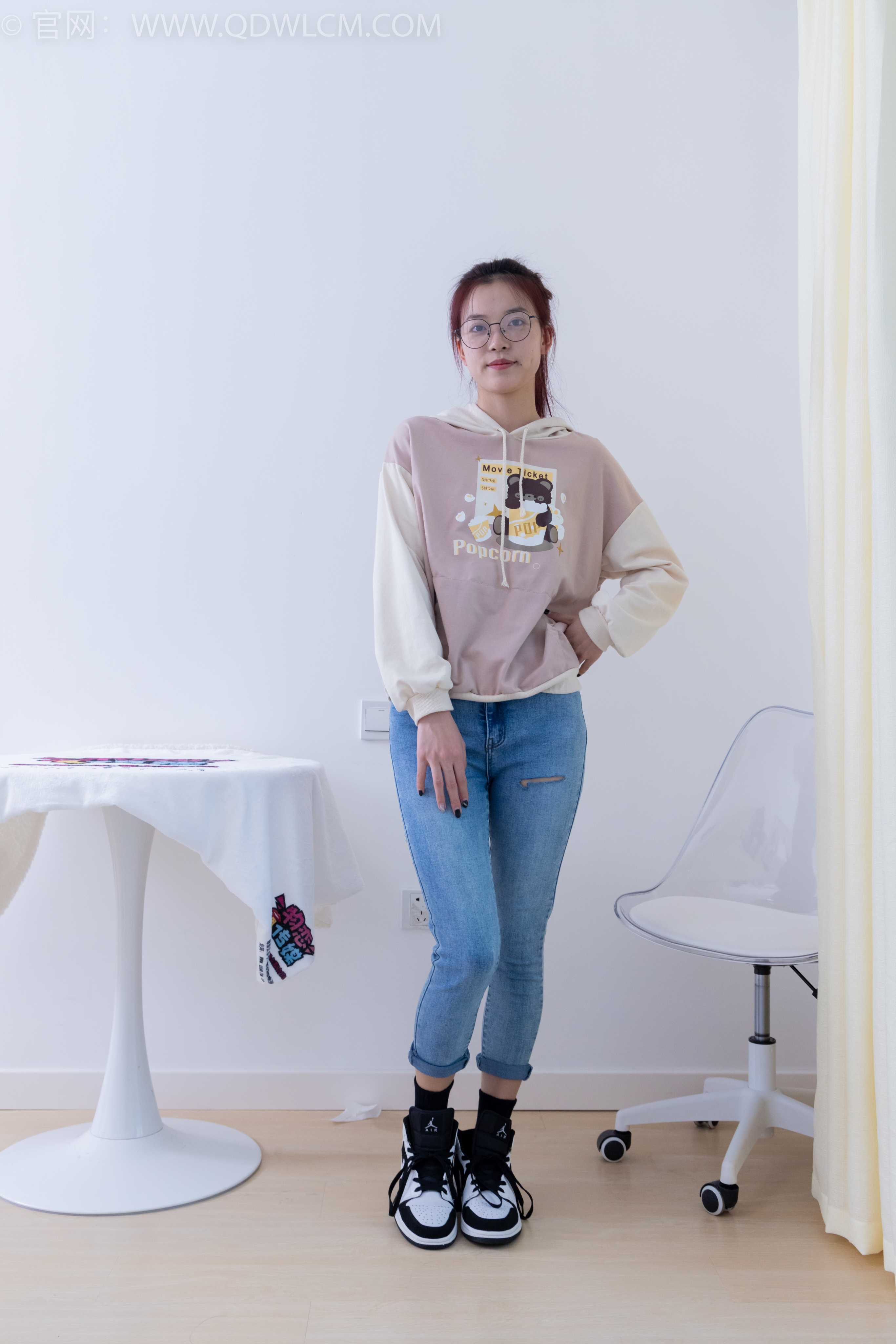 物恋传媒 NO.1864 茯苓-如果爱忘了 [180P-1V-5.6G]