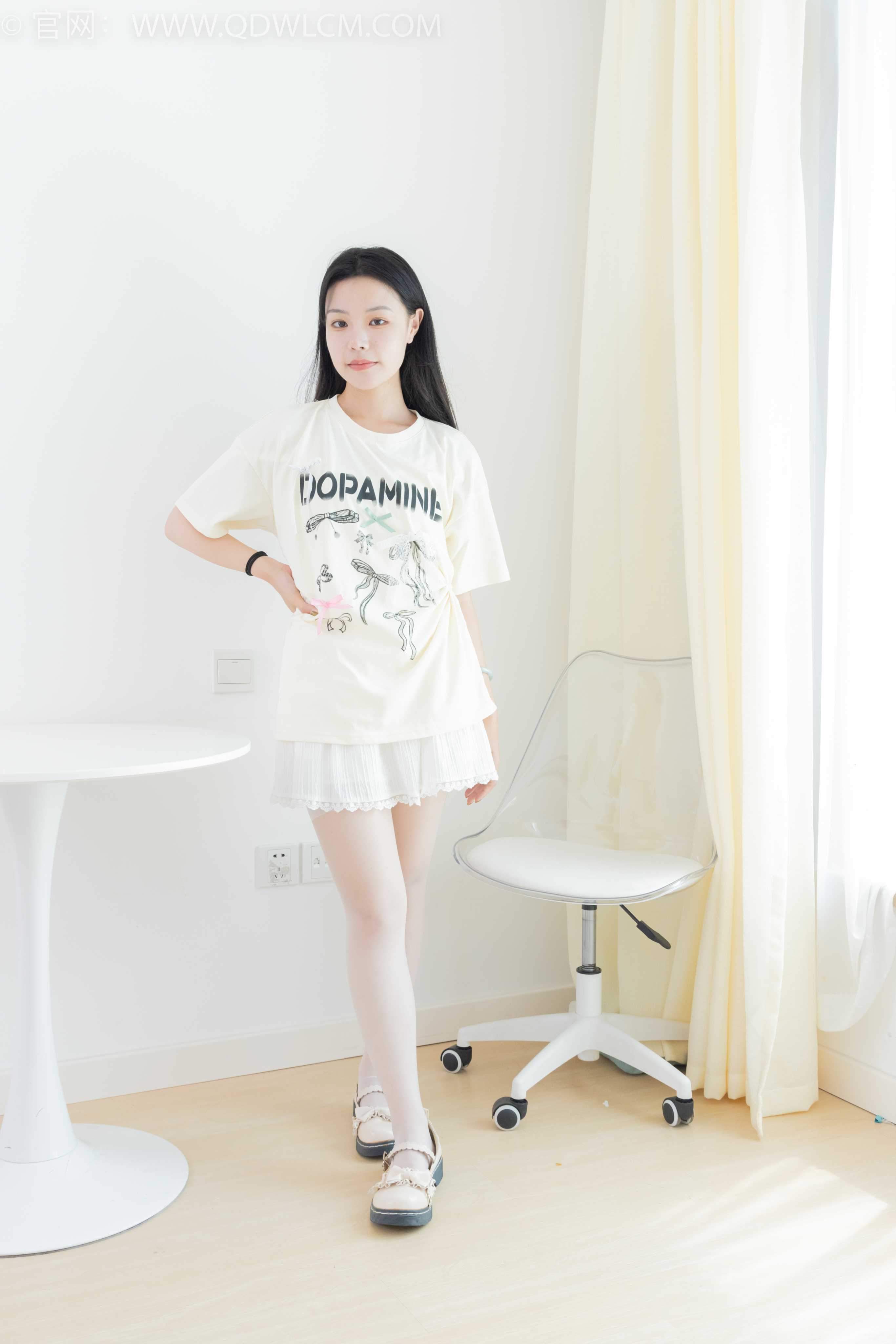 物恋传媒 NO.2046 舒舒-爱也有时差 [150P-1V-3.79G]