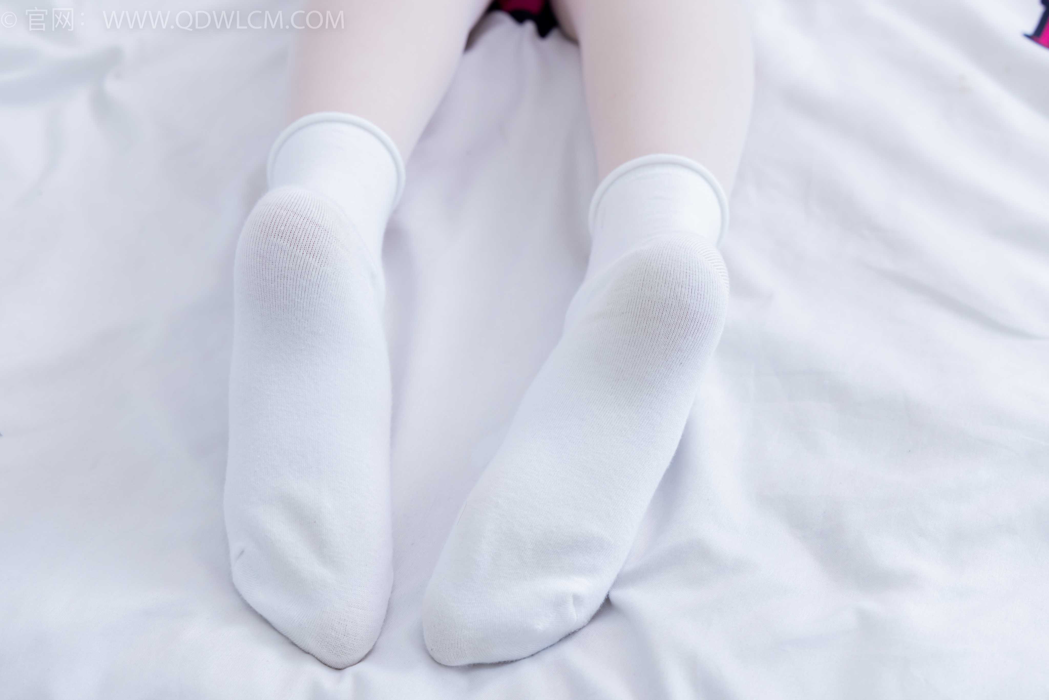 物恋传媒 NO.2068 闪闪-一行朱砂  [160P1V-3.89GB]