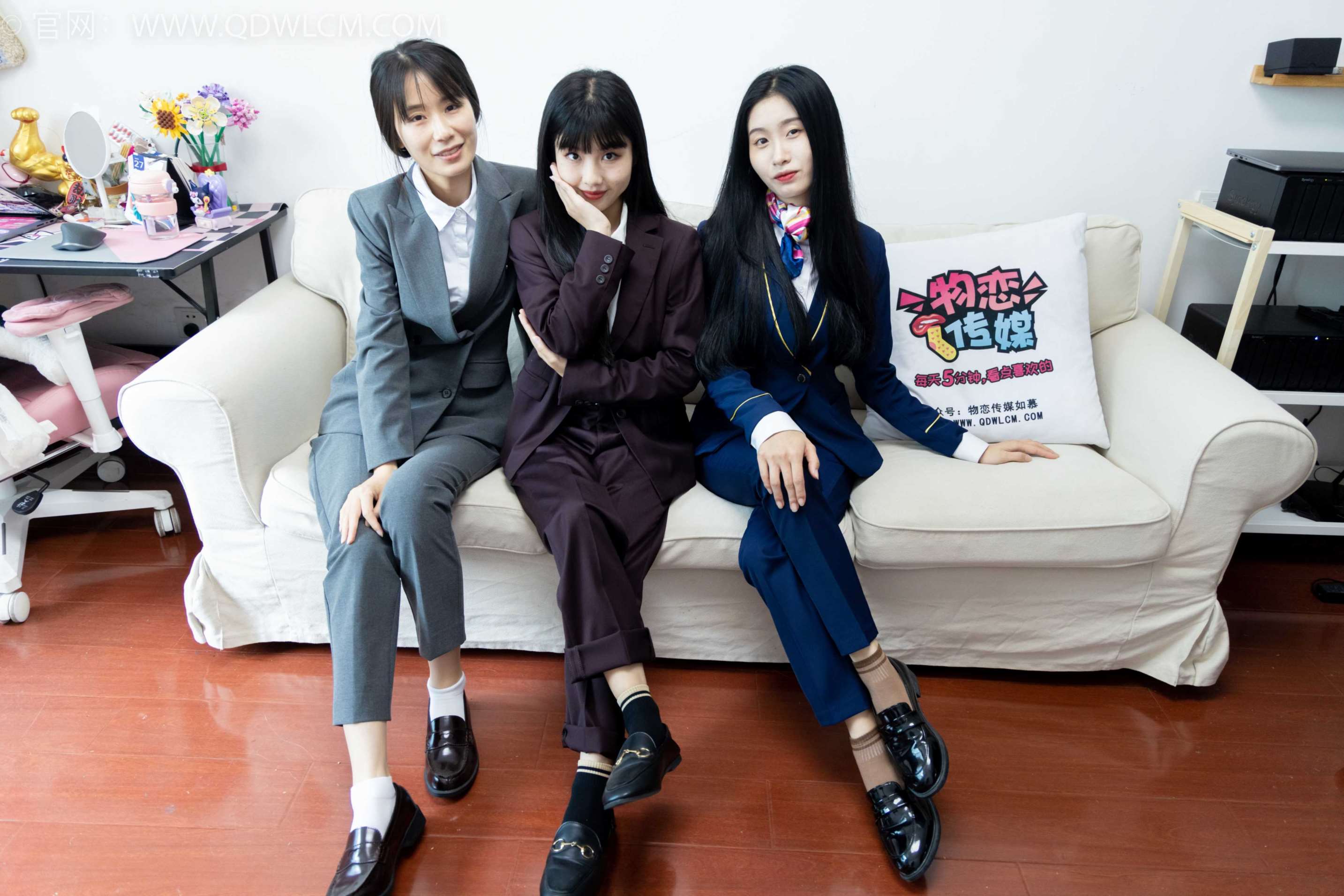 物恋传媒 NO.2074 菜菜&米米&绒绒-我们的秘密  [178P1V-6.56GB]