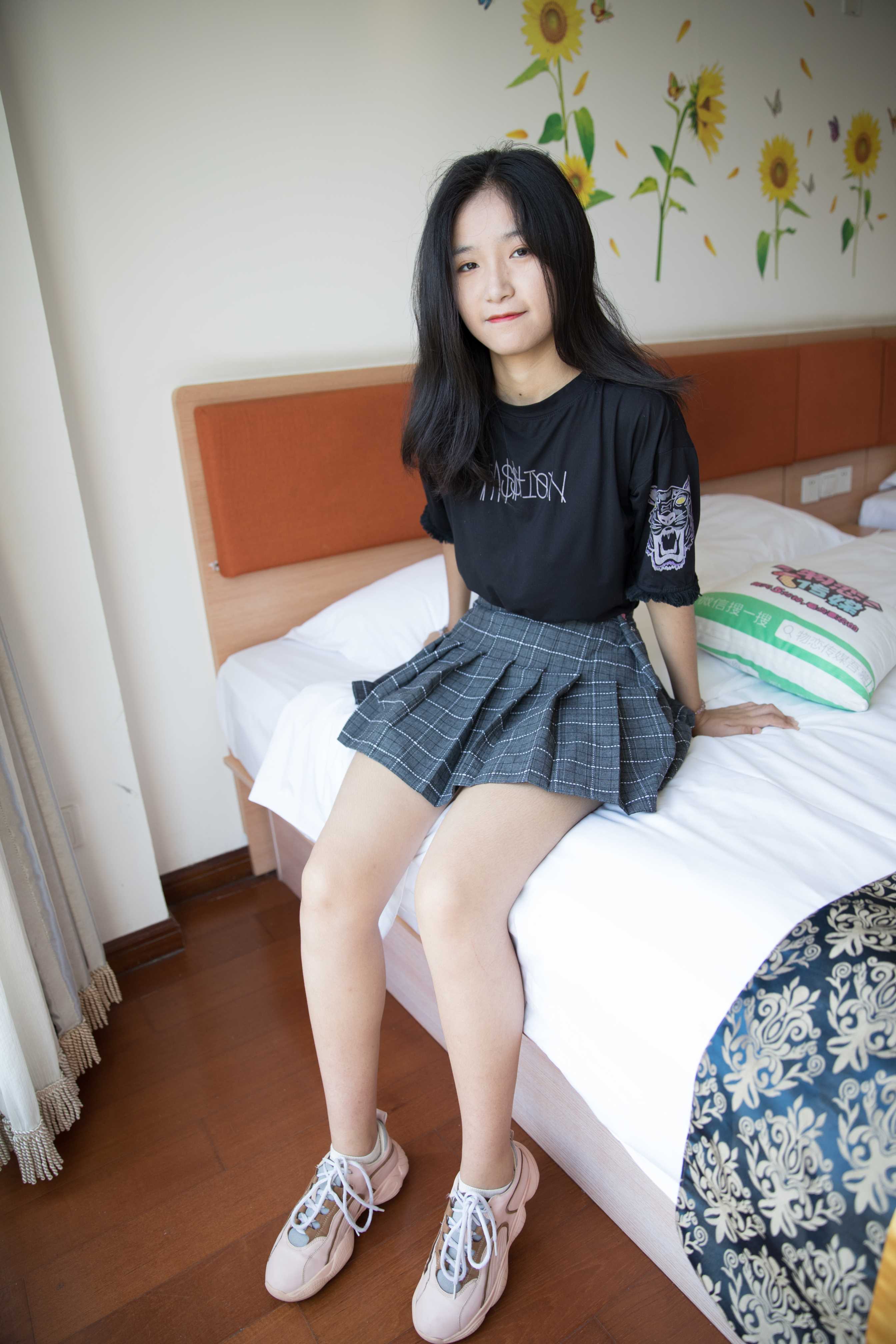 物恋传媒 No.211 小昭-关于过往的回忆  [247P+1V5.3G]