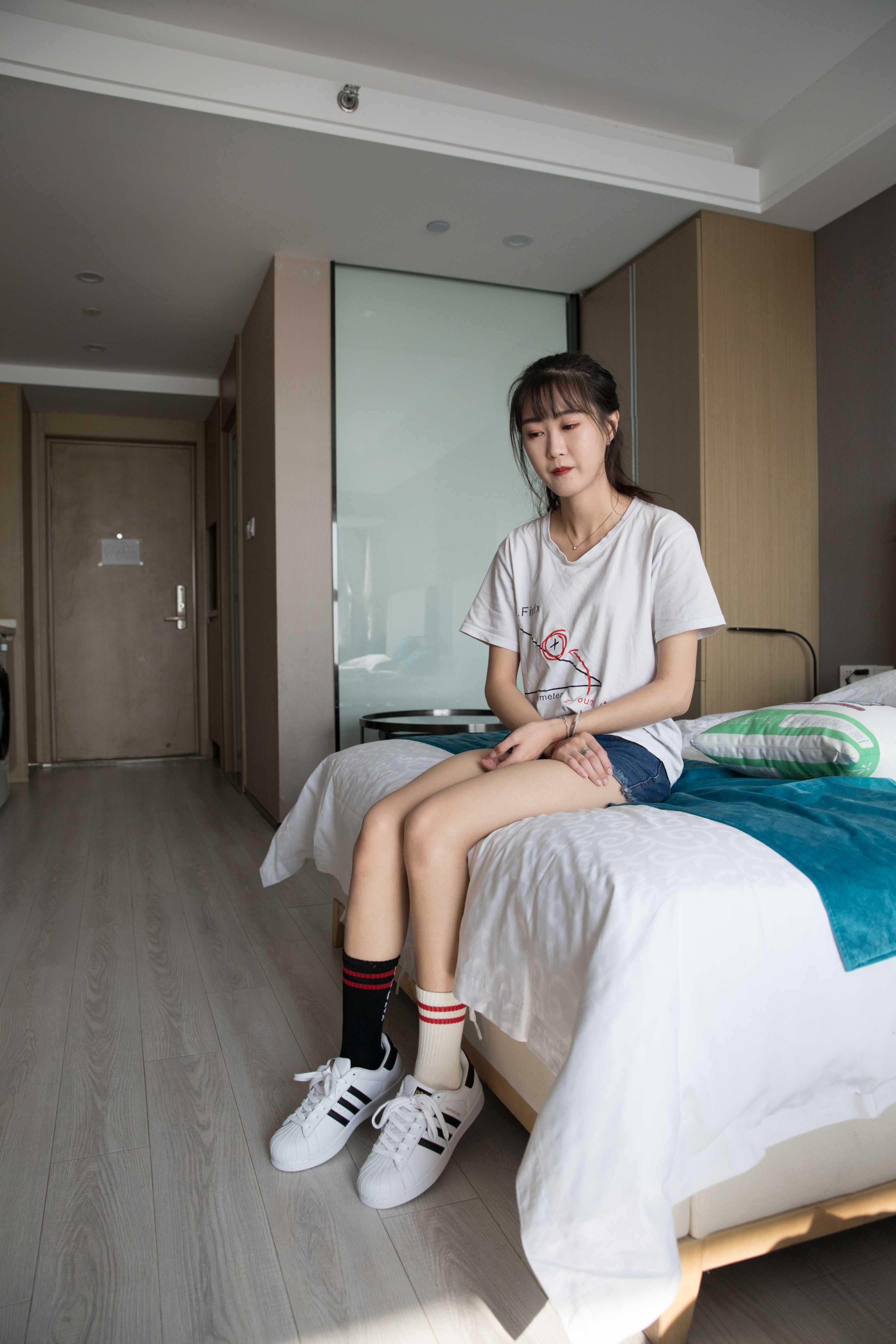 物恋传媒 No.249 冬冬-小小的坚强  [189P+2V4.69G]