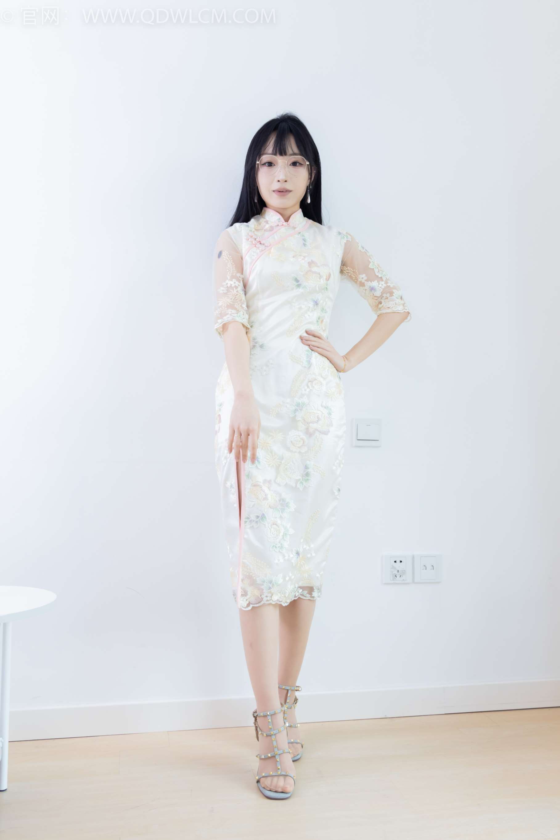 物恋传媒 NO.2201 嘟嘟-风浪平息[159P-1V-6.17G]