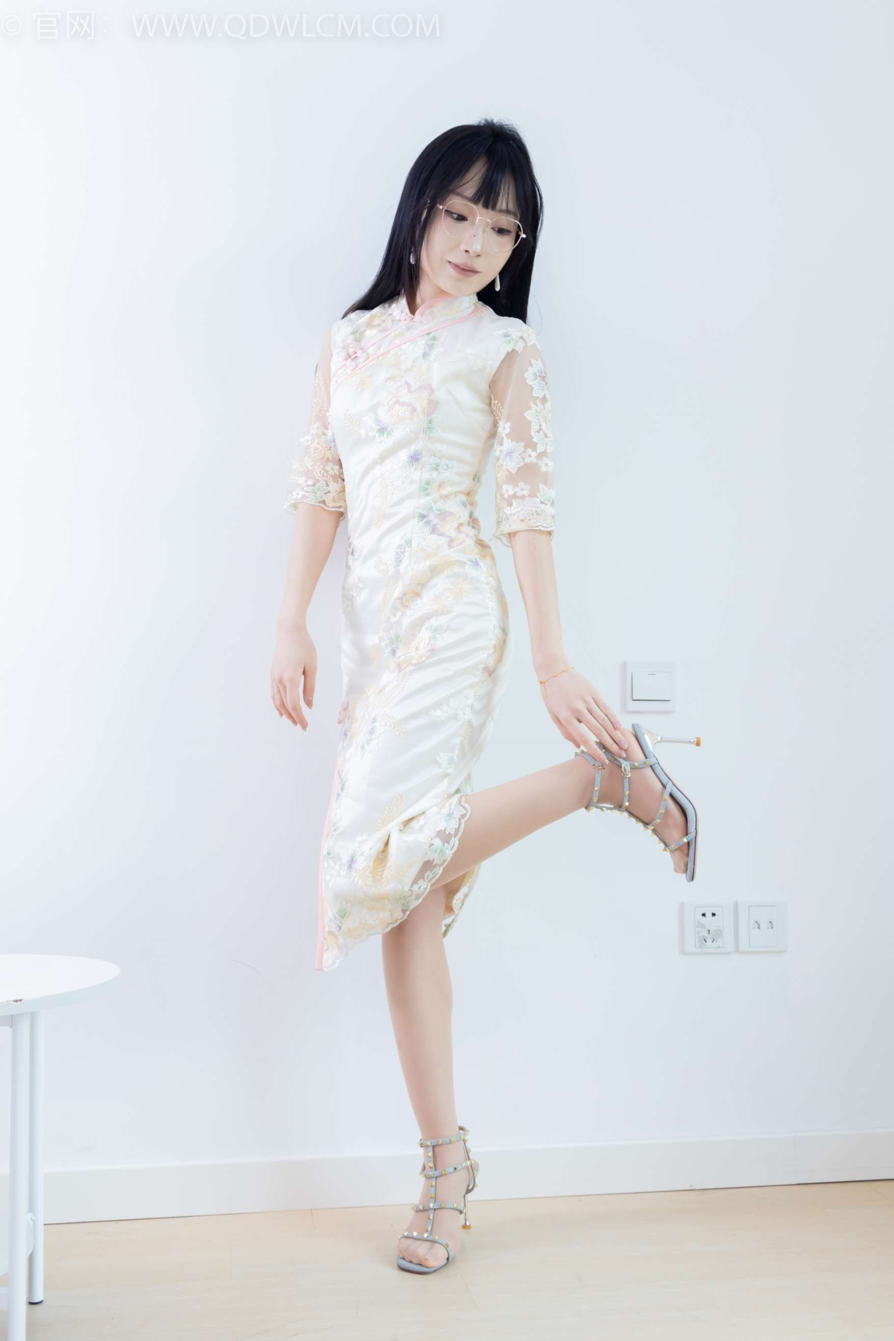 物恋传媒 NO.2201 嘟嘟-风浪平息[159P-1V-6.17G]