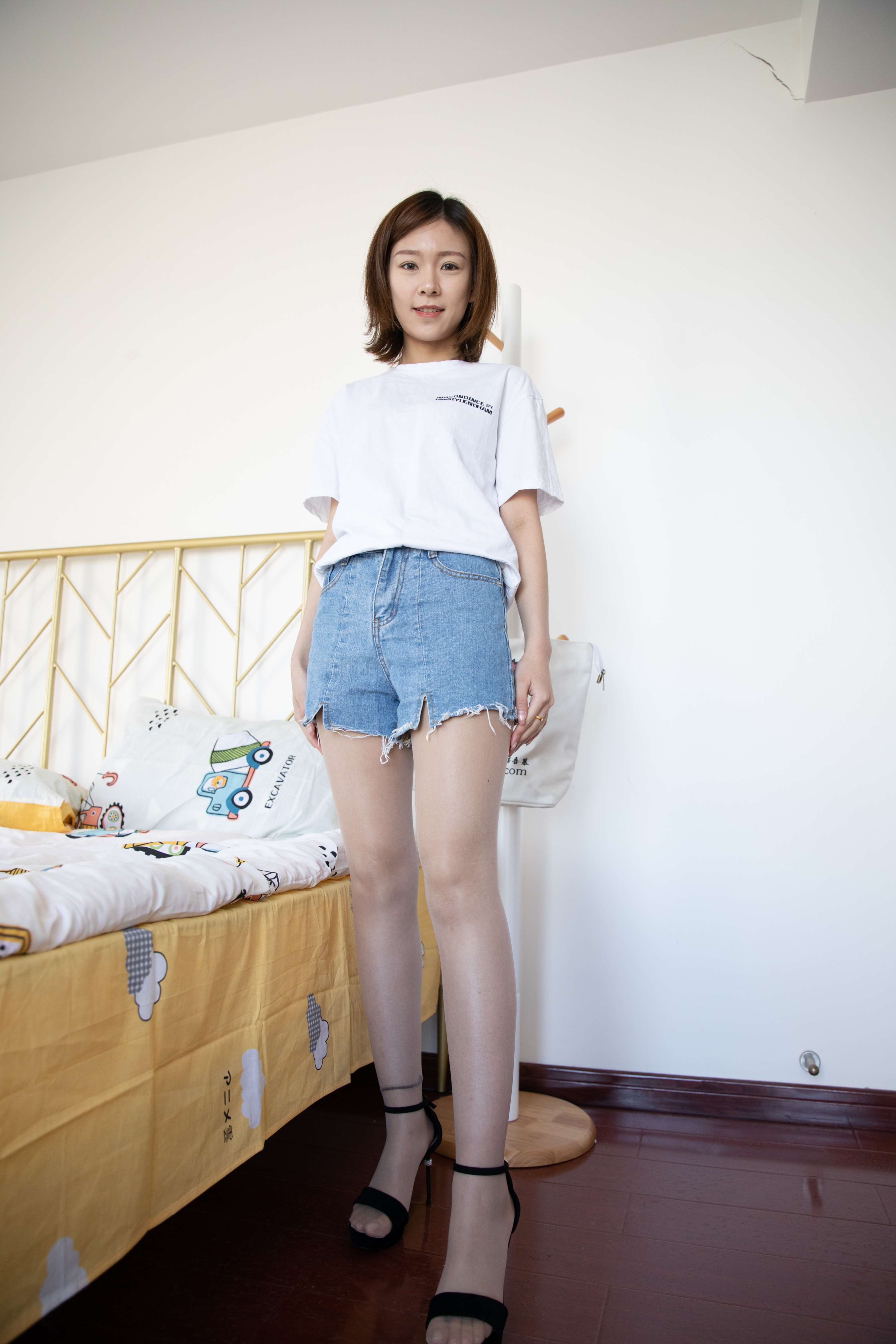 物恋传媒 No.405 婷婷-刀与糖 [138P+1V5.06G]