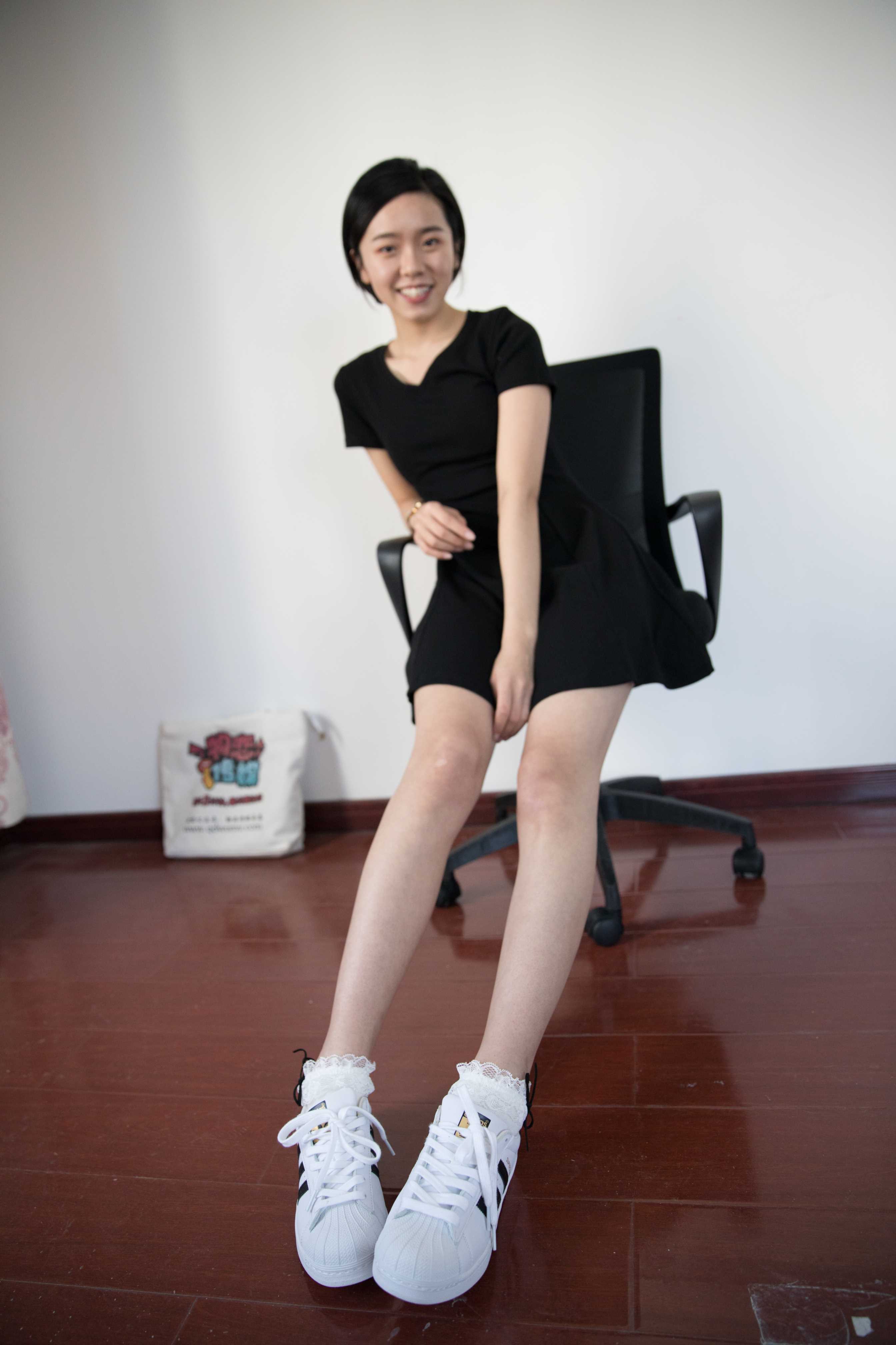 物恋传媒 No.445 小飞-雨后彩虹 [151P+1V4.3G]