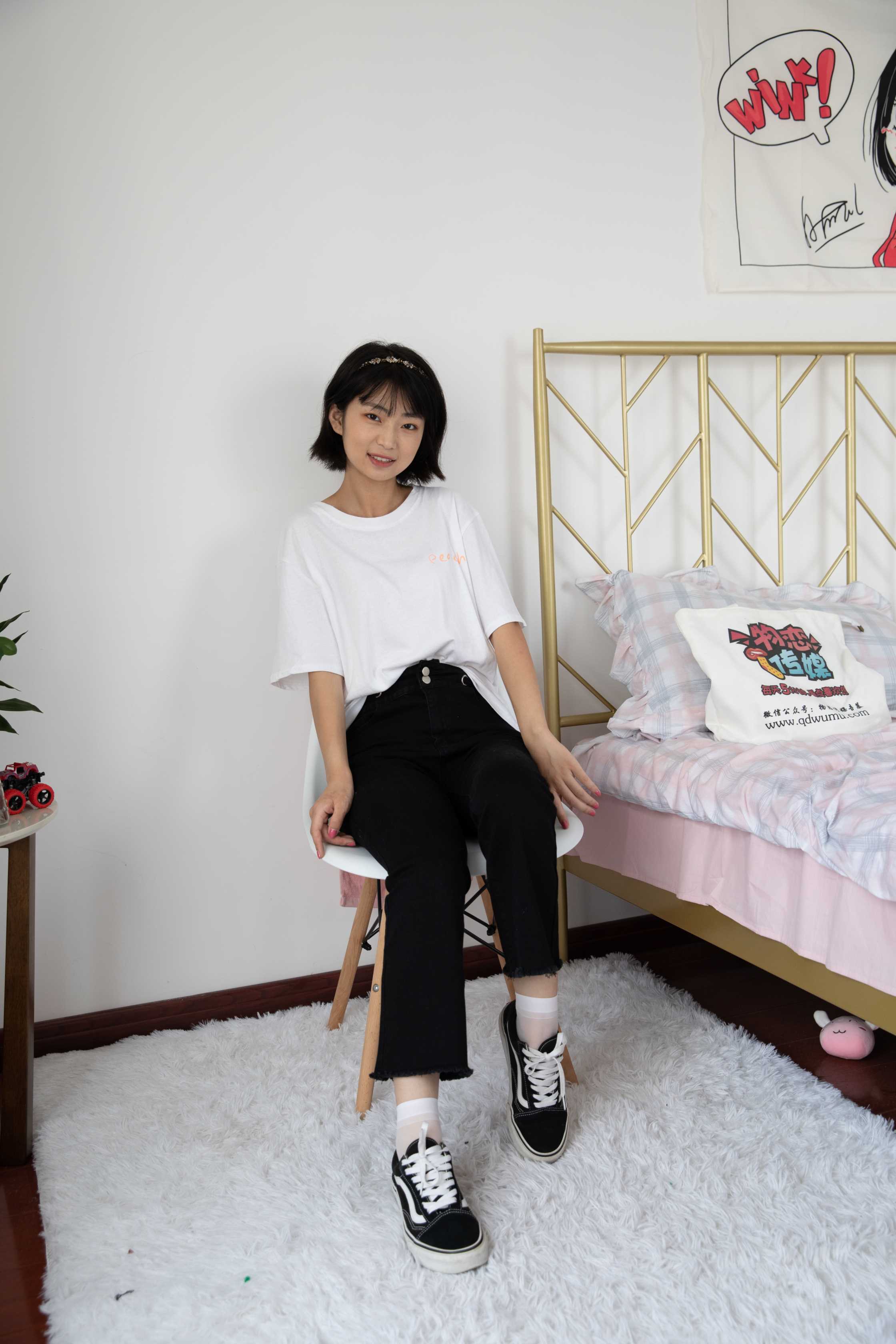 物恋传媒 No.504 小凌-时光深处 [160P+1V3.7G]