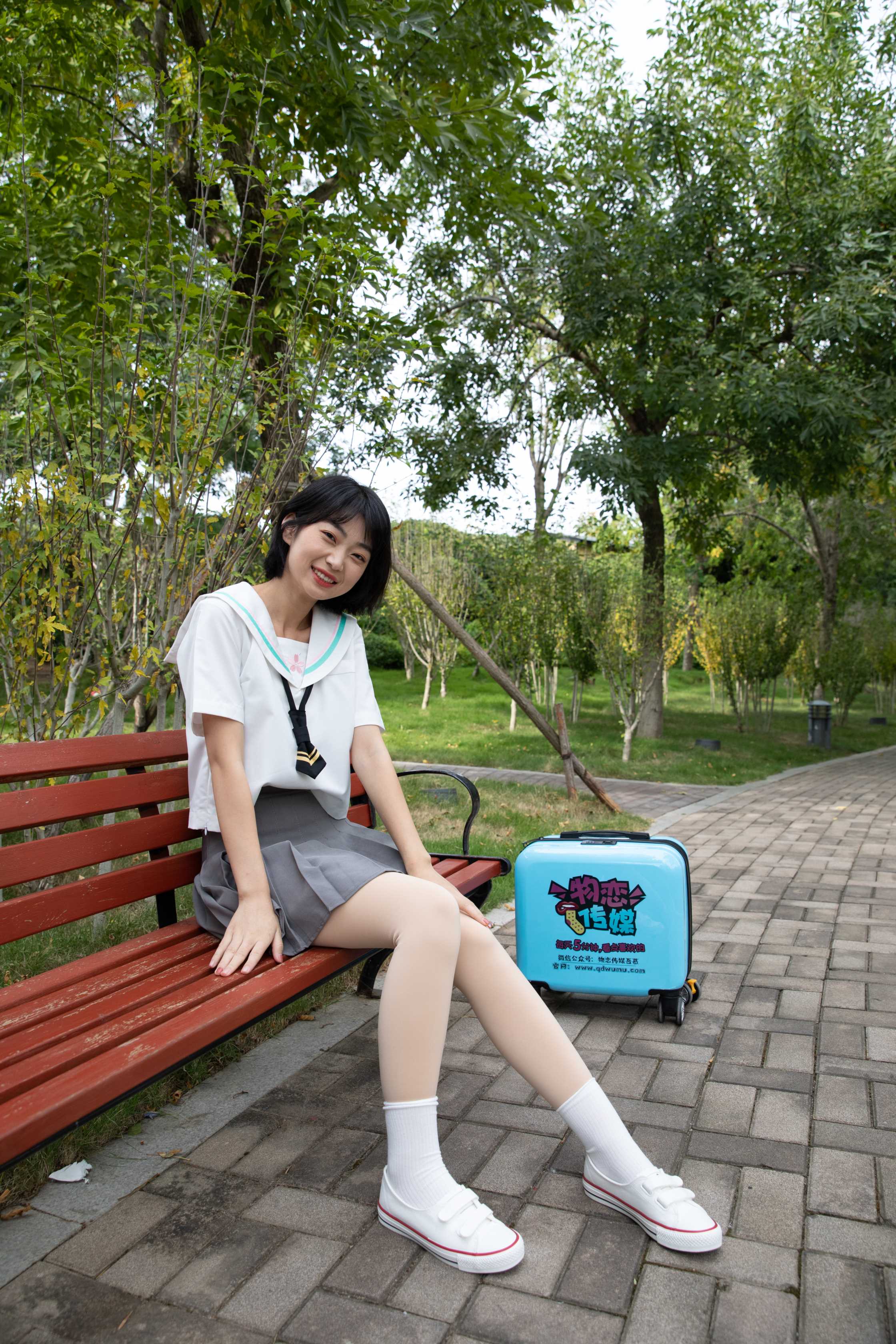 物恋传媒 NO.551 小凌-梦舞 [120P+1V9.01G]