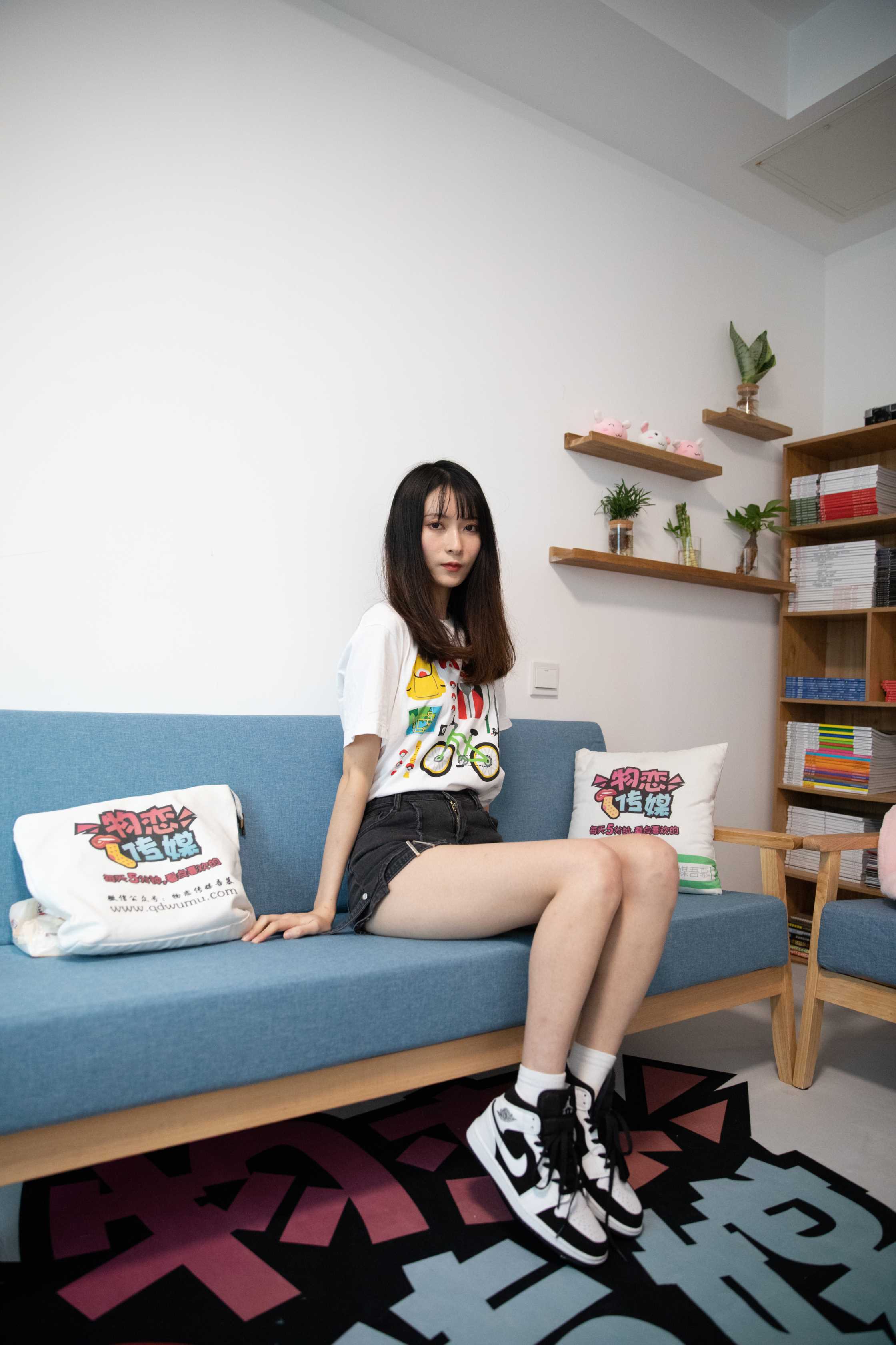物恋传媒 NO.571 猫耳-泡沫之夏 [142P+1V4.52G]