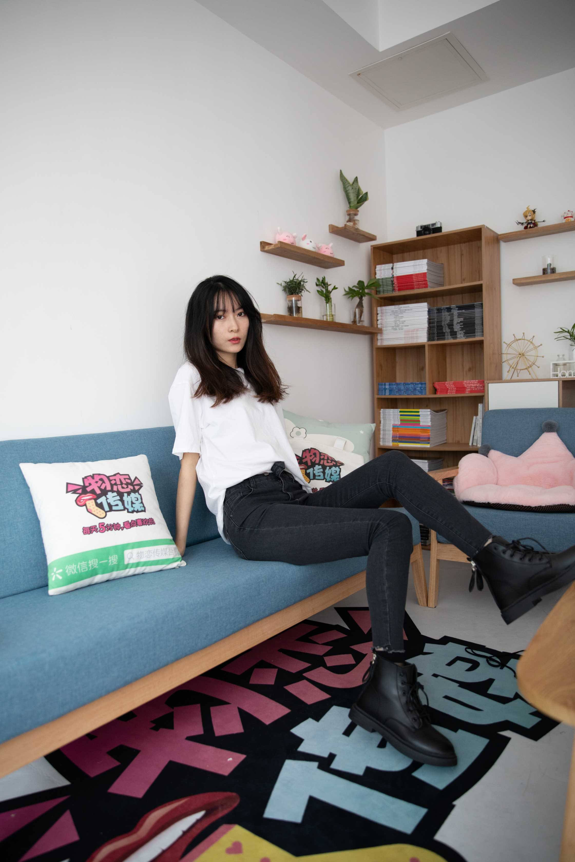物恋传媒 NO.604 猫耳-风里的四季 [166P+1V4.54G]