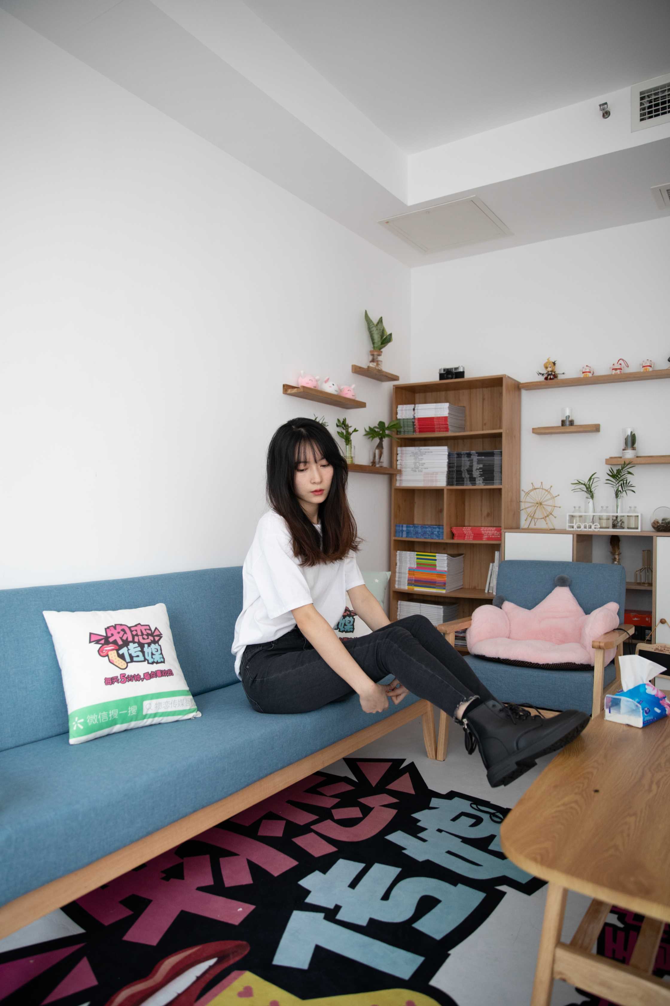 物恋传媒 NO.604 猫耳-风里的四季 [166P+1V4.54G]