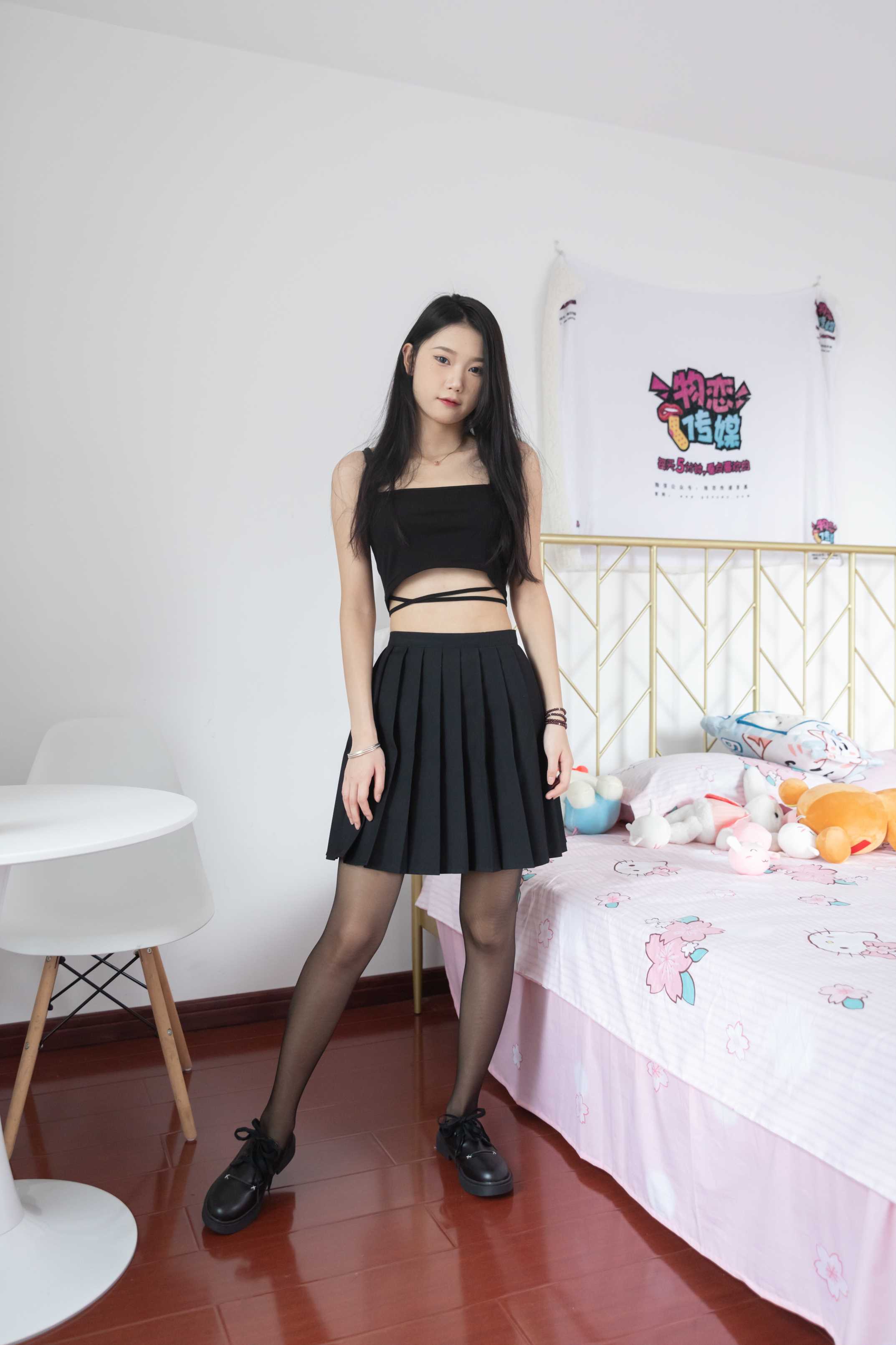 物恋传媒 NO.897 小竹-夜的精灵 [146P+1V／4.07GB]