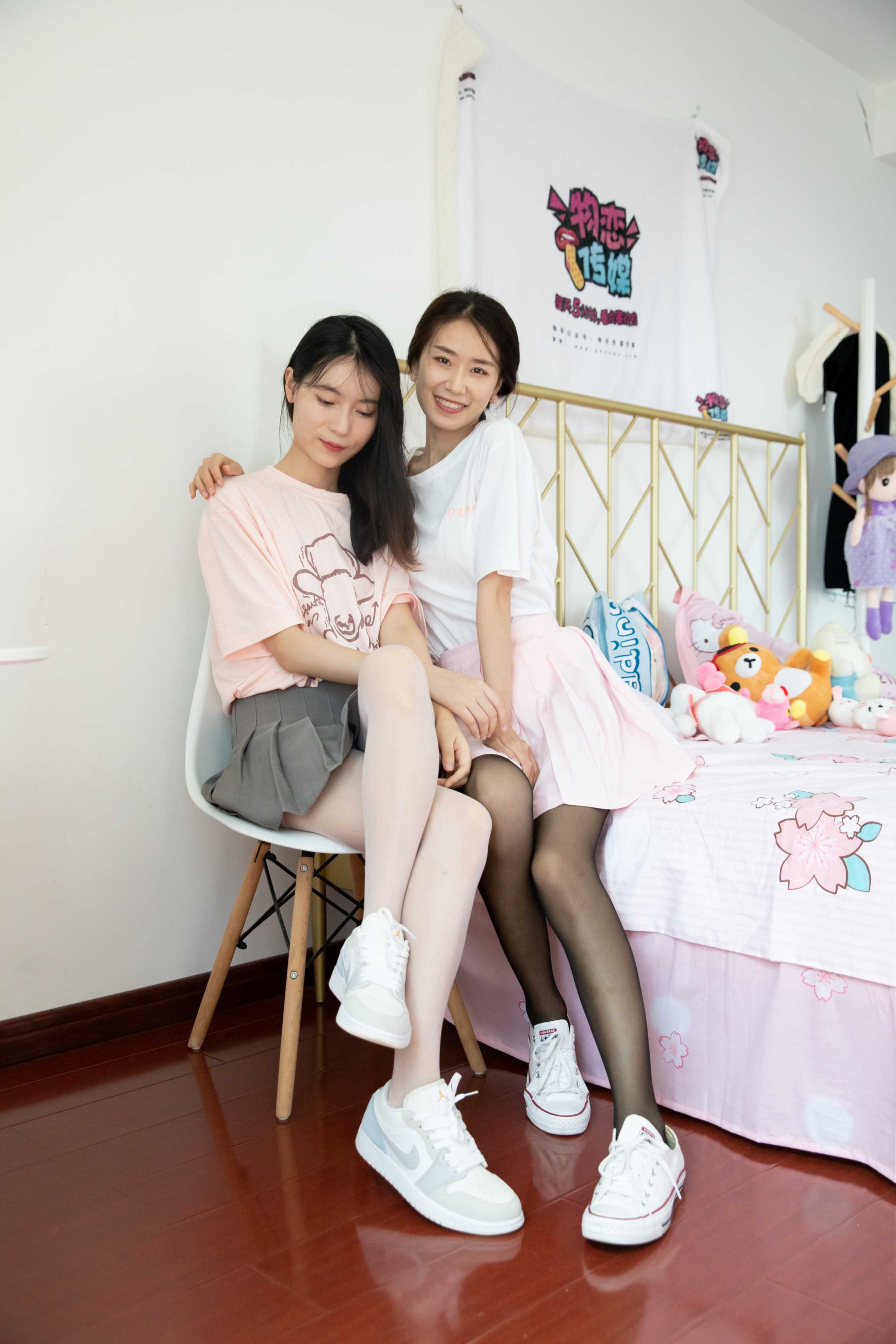 物恋传媒 NO.899 猫耳&菜菜-清溪与鱼 [158P+1V／5.90GB]