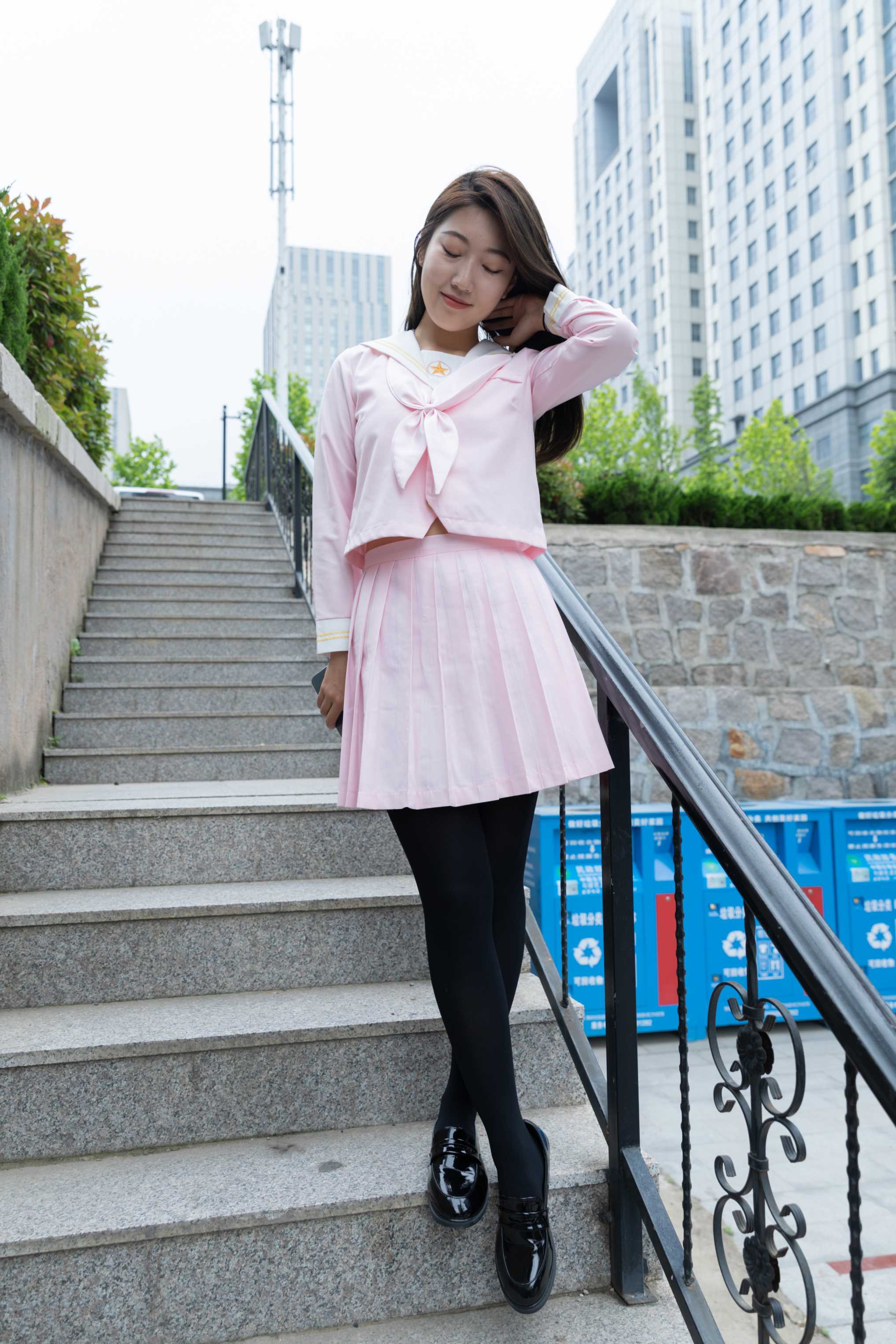 物恋传媒 NO.936 雅梦-风里的花香 [136P+1V／1.87GB]