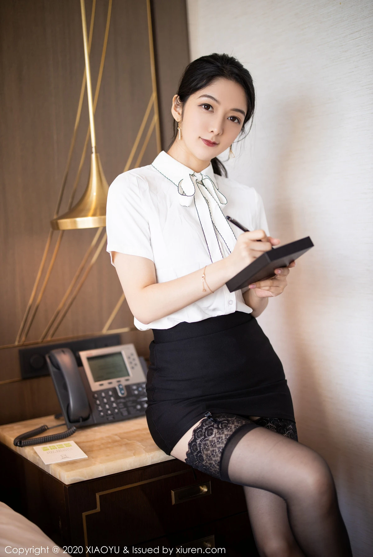 语画界 VOL.258 Angela小热巴