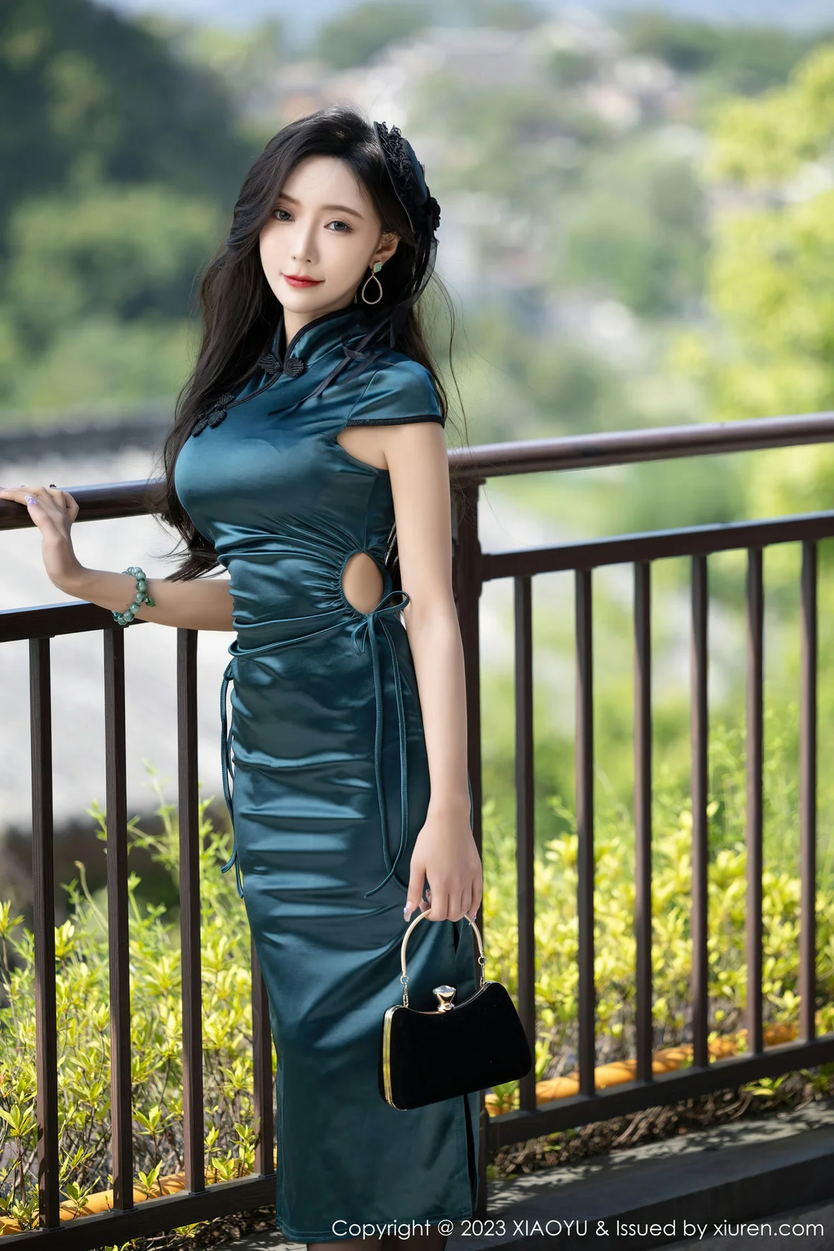 XIAOYU 语画界 Vol.1048 王馨瑶 暗绿色旗袍 [85P]