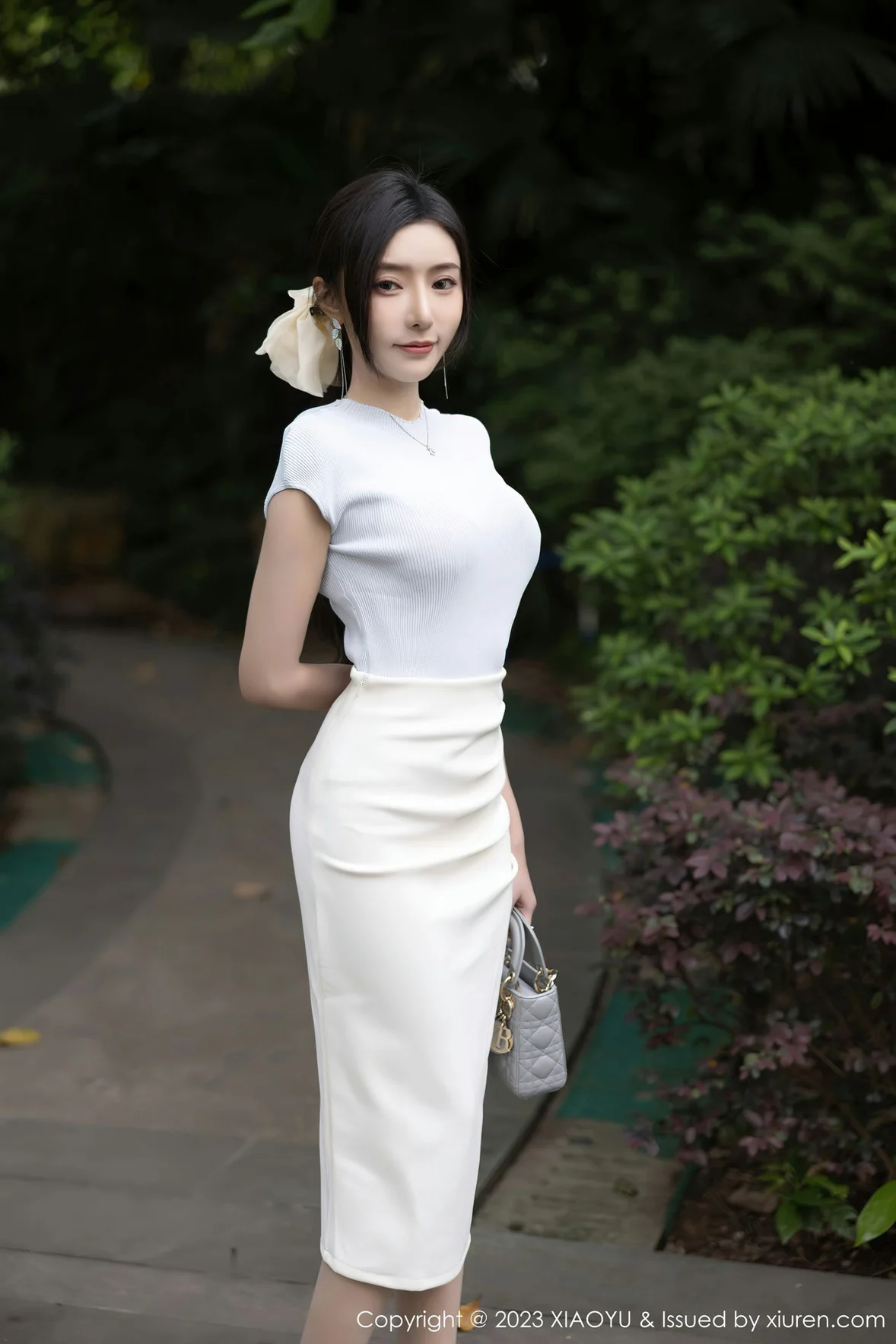 XIAOYU 语画界 Vol.1059 王馨瑶yanni 淡粉色内衣性感写真 [85P]