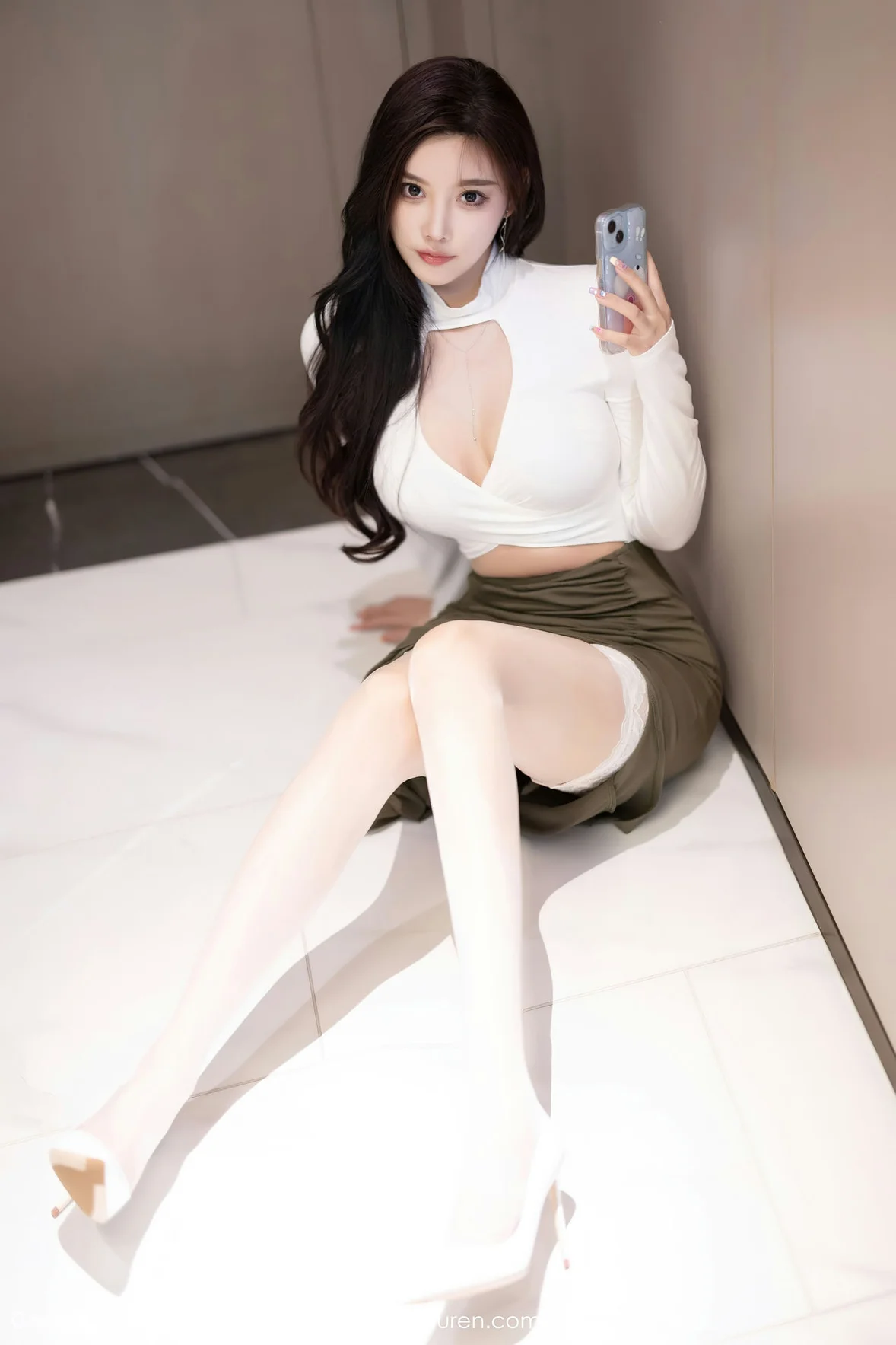 XIAOYU 语画 Vol.1080 杨晨晨Yome 绿色短裙性感写真 [86P]