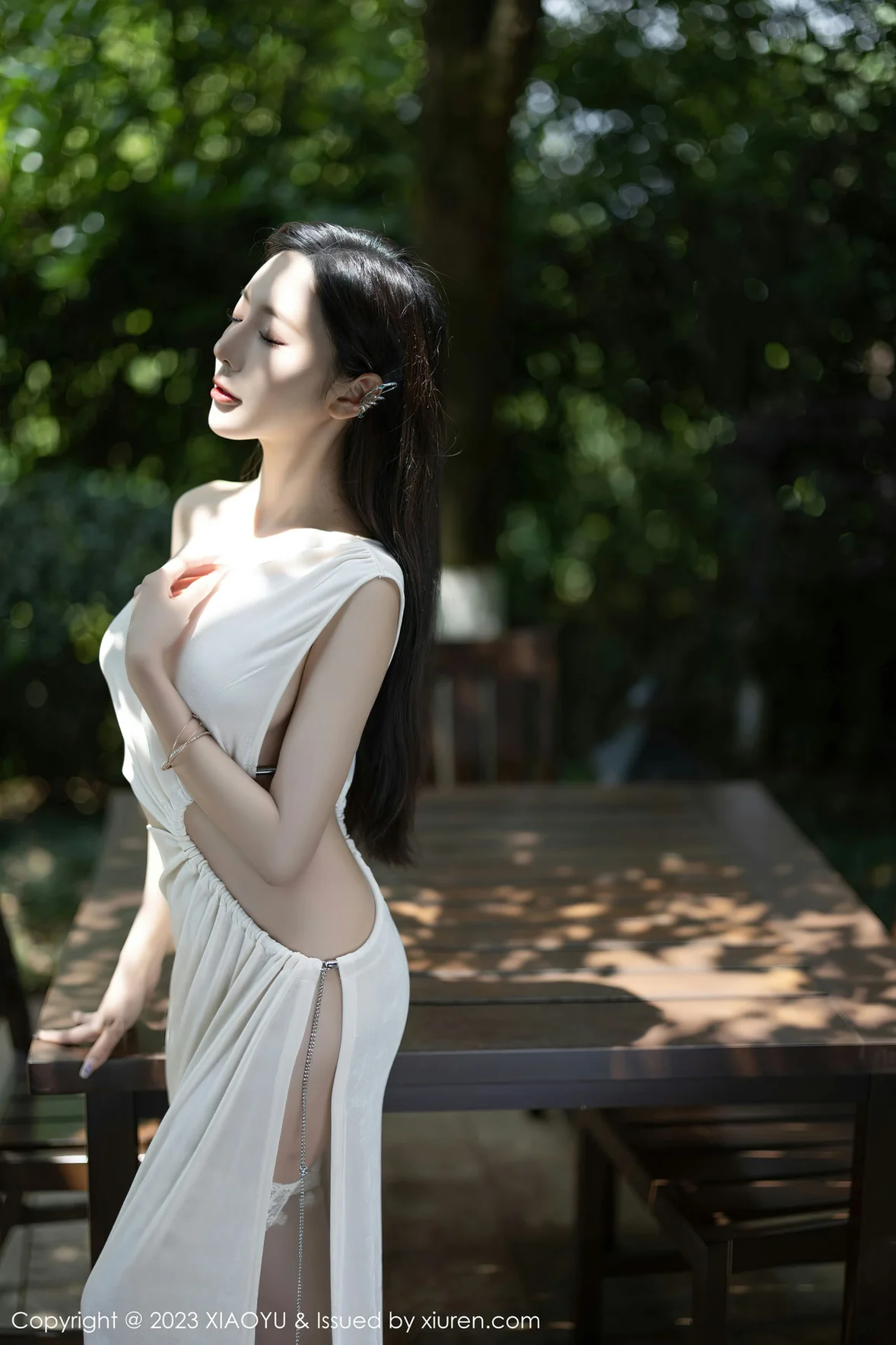 XIAOYU 语画 Vol.1082 王馨瑶yanni 黑色情趣内衣贵州旅拍 [87P]