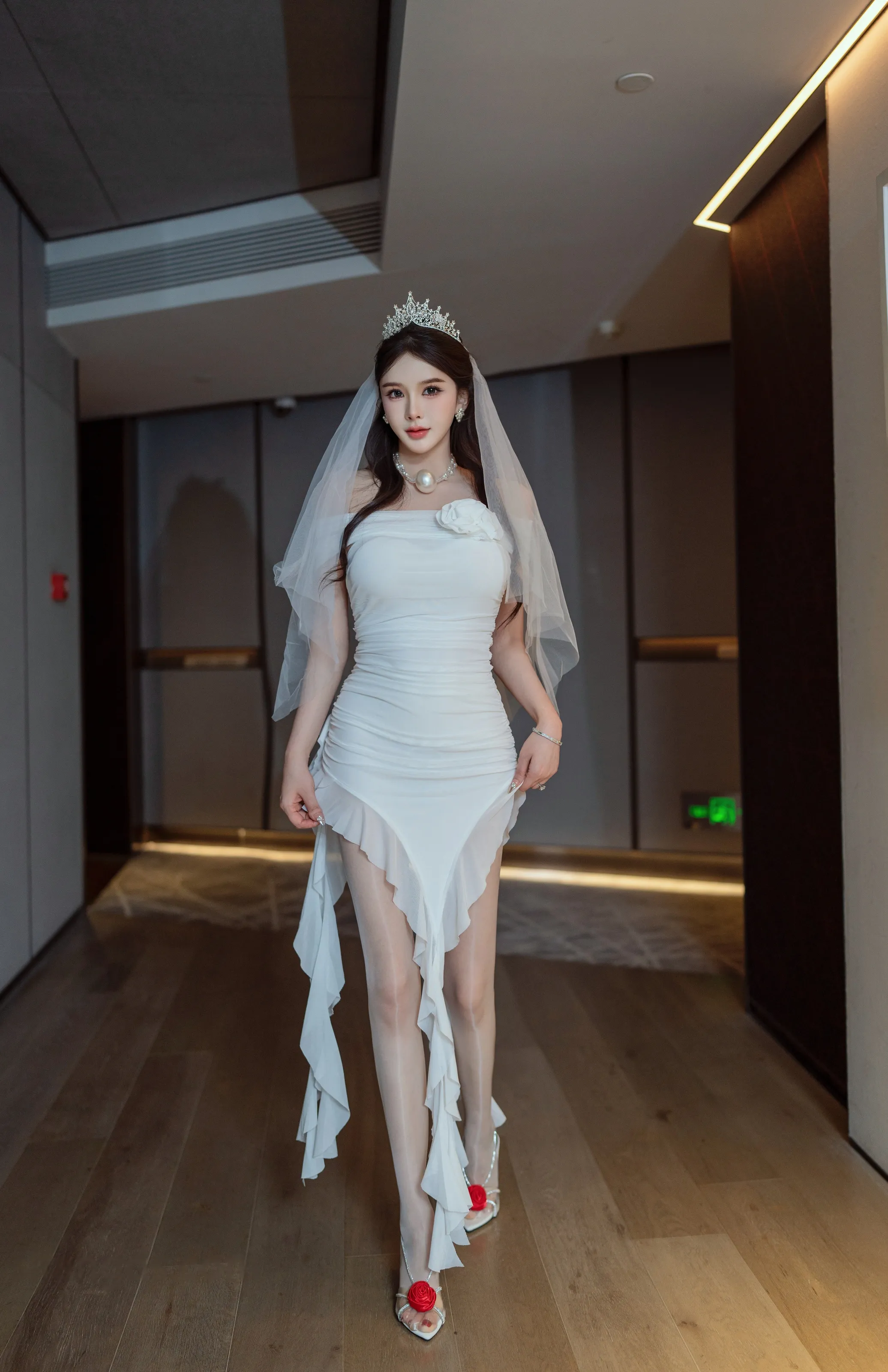 XINGYAN VOL.388 内购版 李丽莎 闺蜜婚纱 [91P]