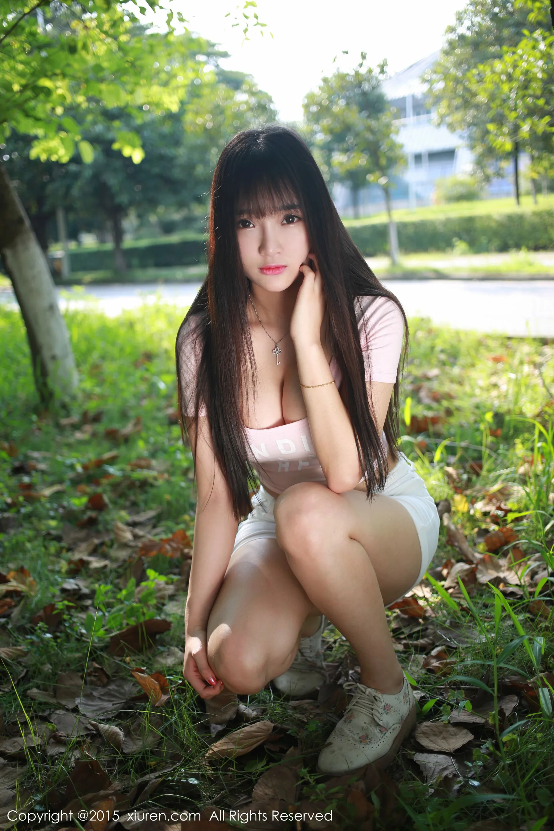 夏瑶baby《清新热裤妹子外拍》 秀人网 No.345