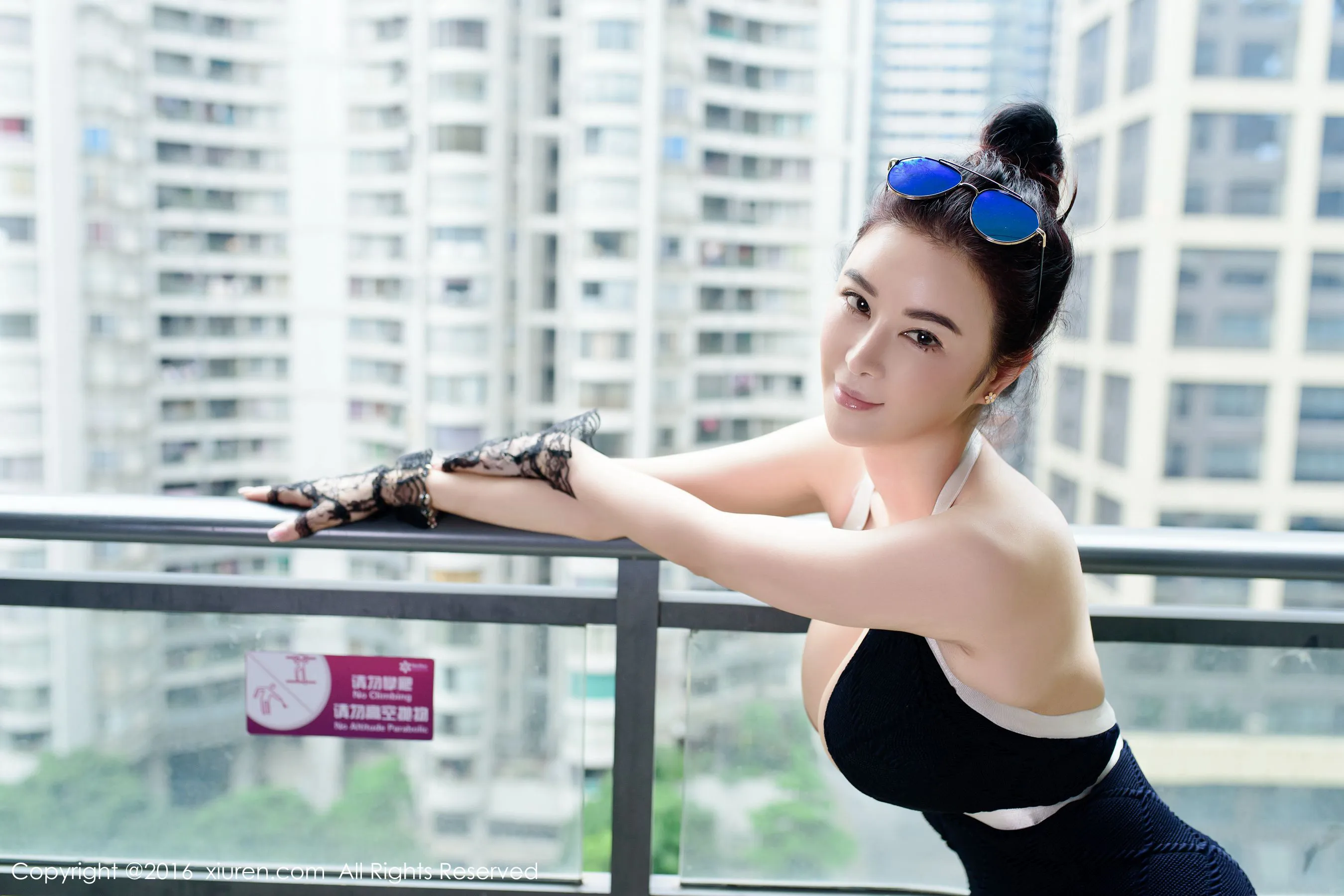 香港EVA《成熟、高贵、巨乳、御姐》 秀人网 No.544