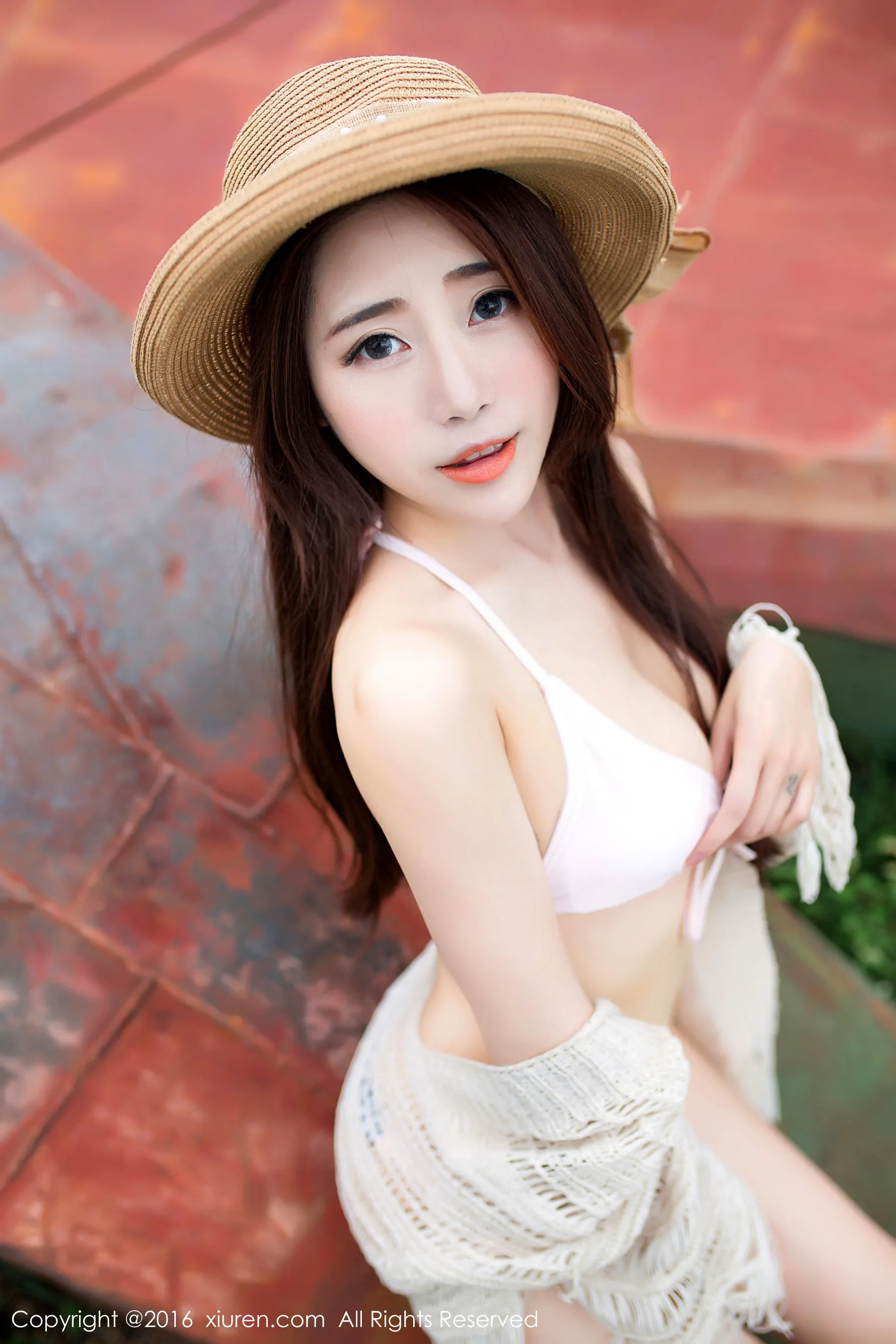 兜豆靓Youlina《阳光性感的兜兜》 秀人网 No.582