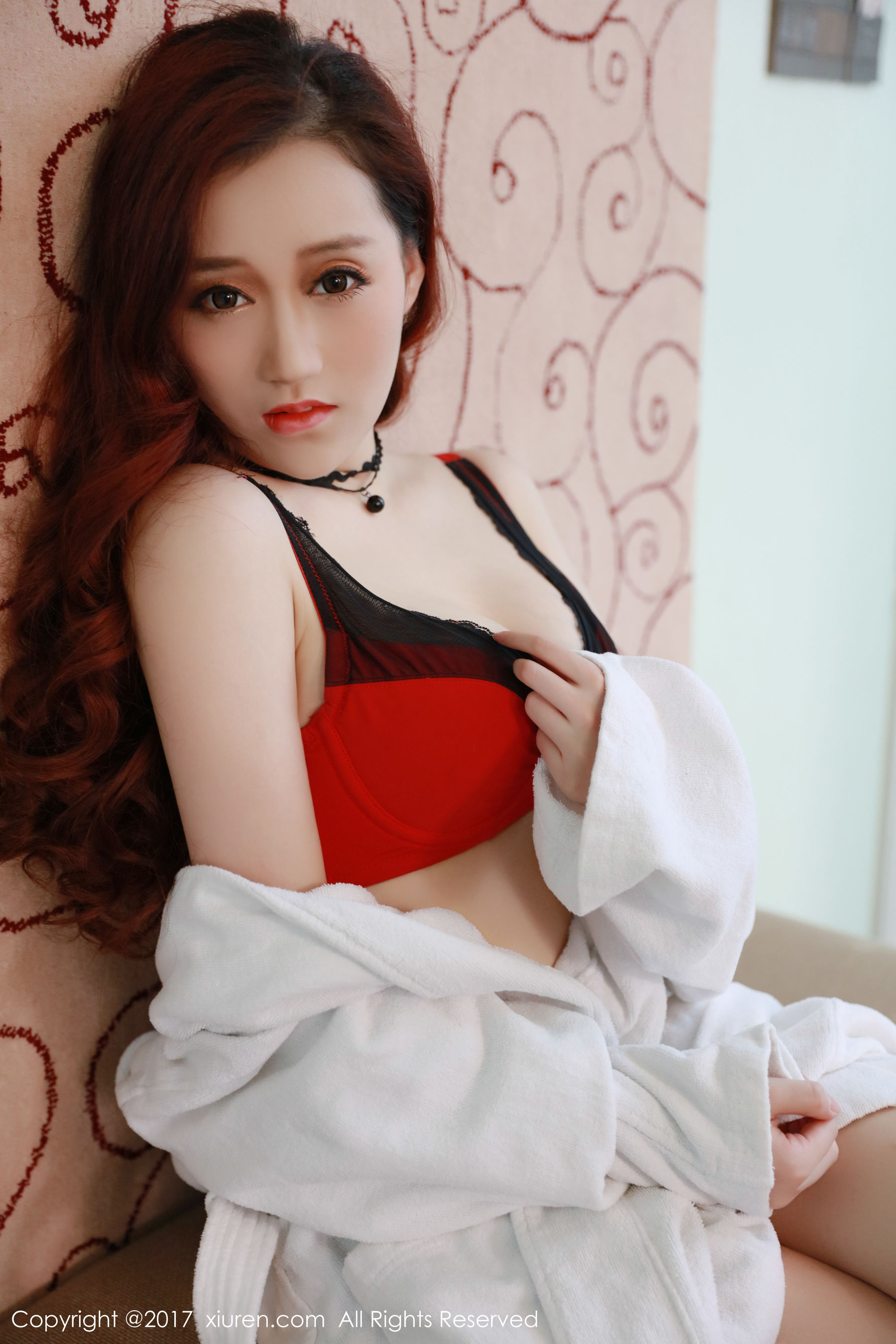 叶梦轩《性感蕾丝、野性豹纹》 秀人网XIUREN No.681