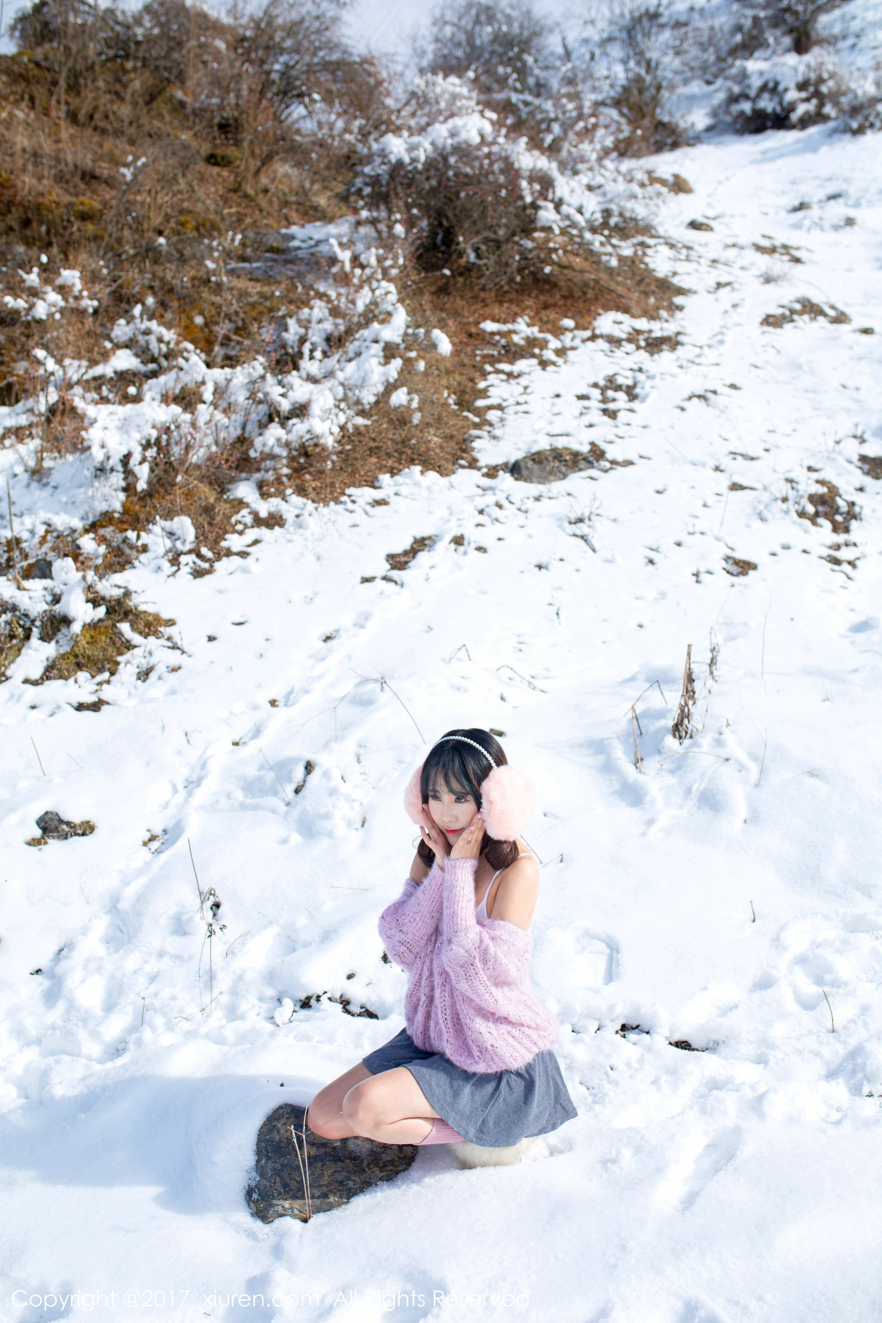 兜豆靓Youlina《冬天雪地人体摄影》 秀人网XIUREN No.720