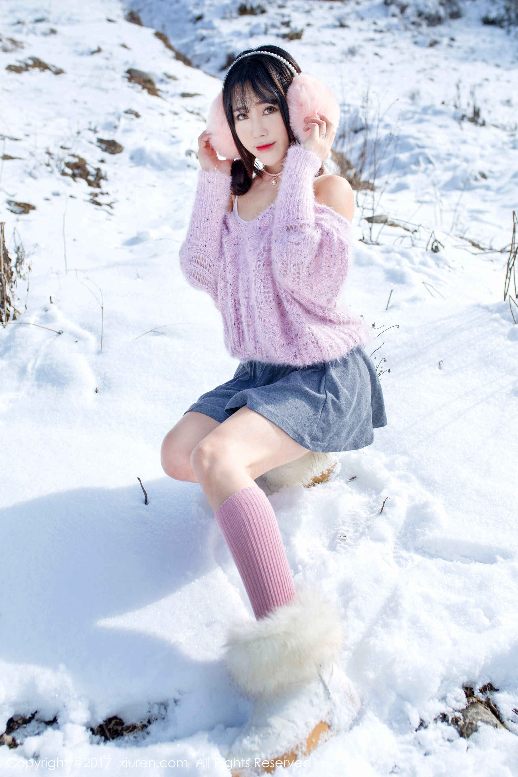 兜豆靓Youlina《冬天雪地人体摄影》 秀人网XIUREN No.720