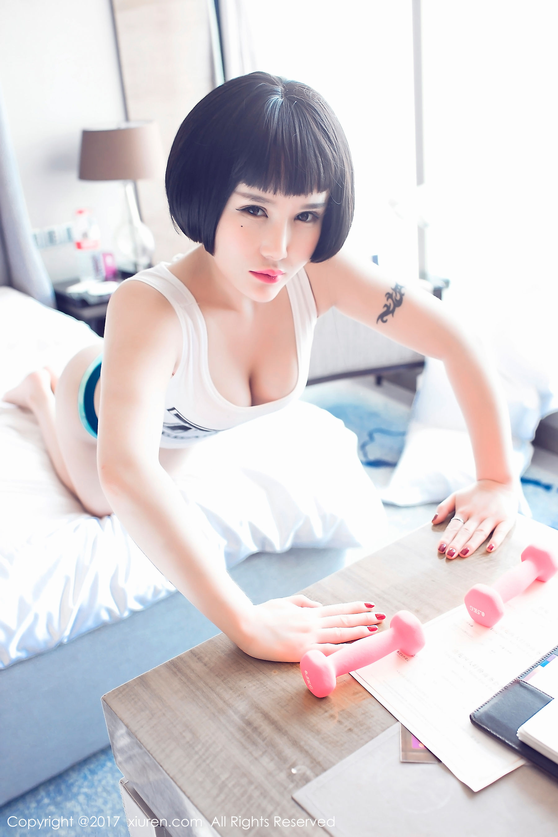 浑圆粉嫩新晋妹子@佑熙 秀人网XIUREN No.794