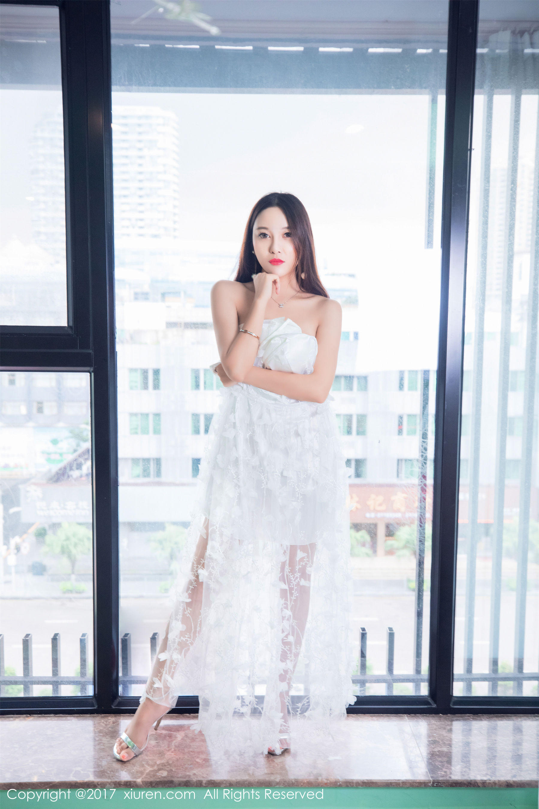 李梓熙《花仙子+迷人的小妖精》 秀人网XIUREN No.798