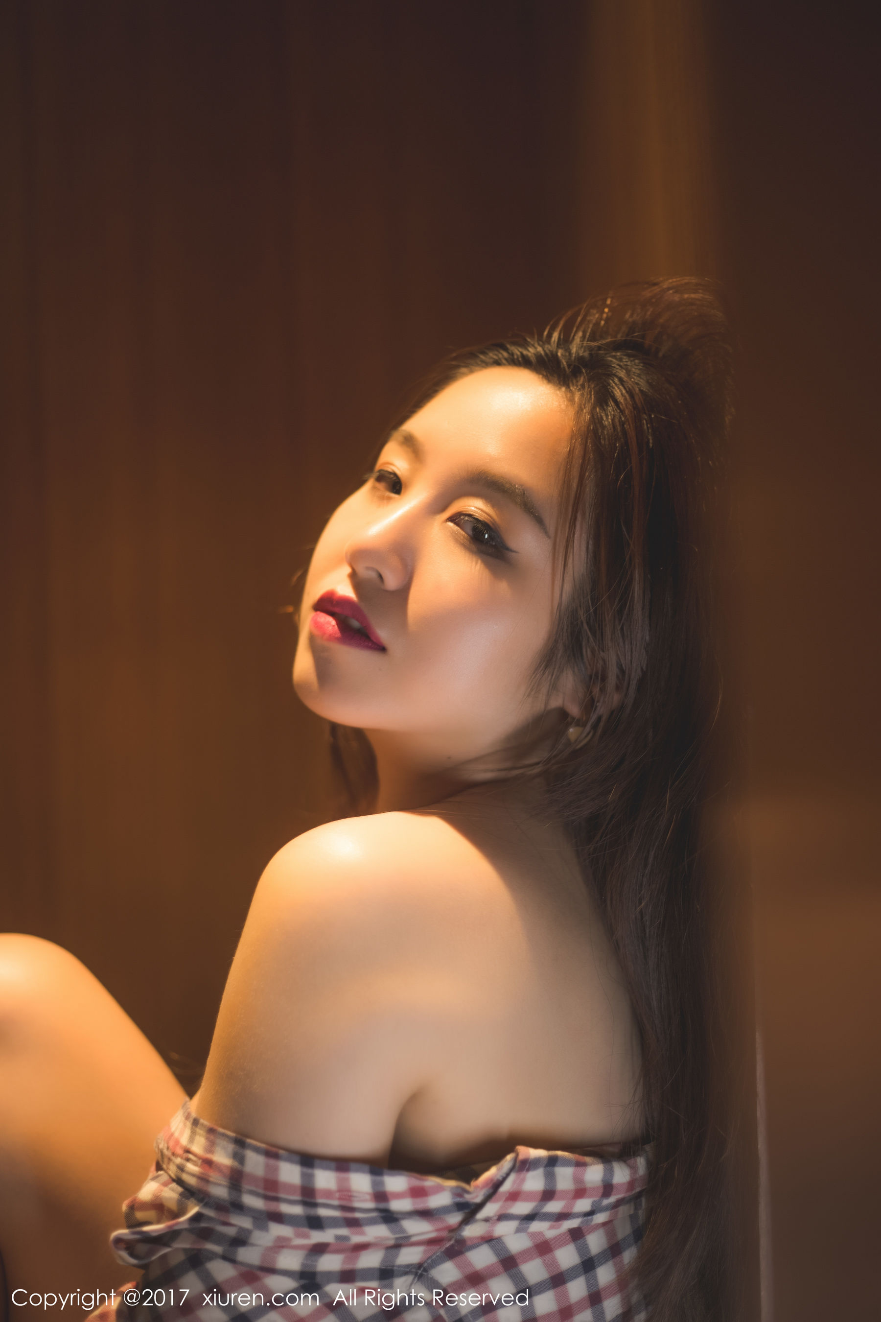 吃白菜的vi菜菜《性感女郎》 XiuRen 秀人网 NO.823