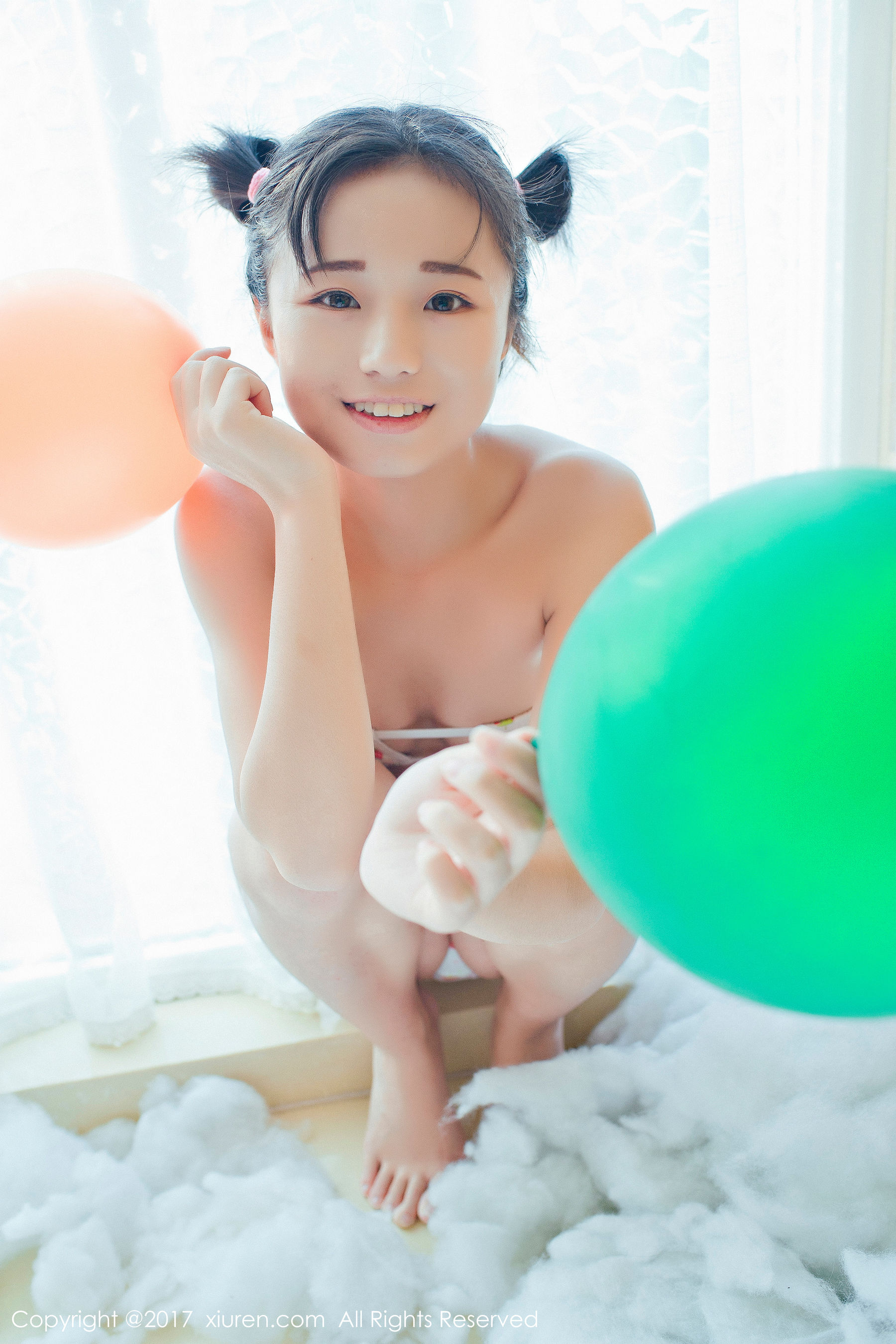 仓井优香《小草莓小号系列和小恐龙睡袍》 XiuRen 秀人网 NO.831