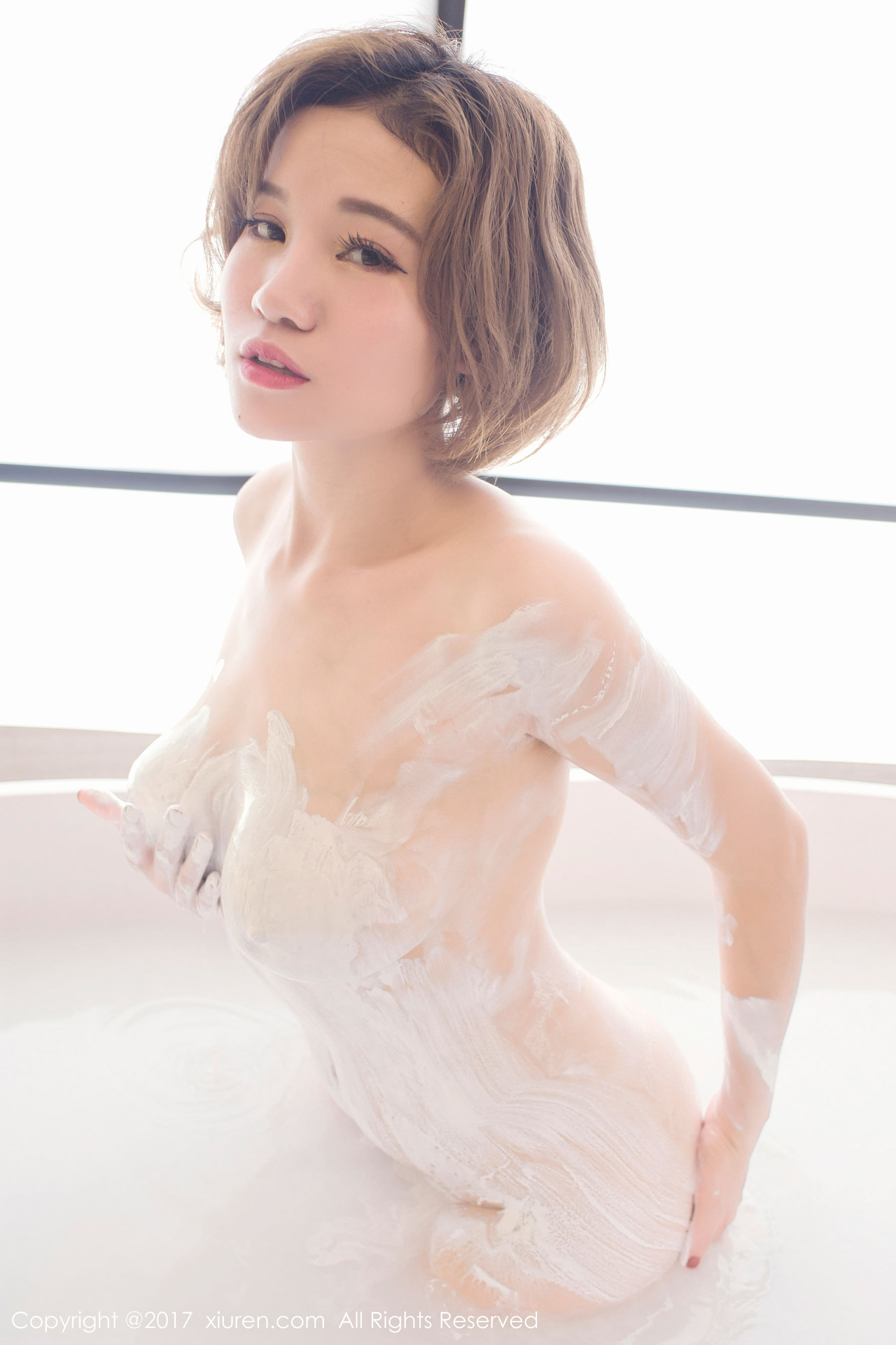 多香子《E罩杯大乳妹》 秀人 NO.844