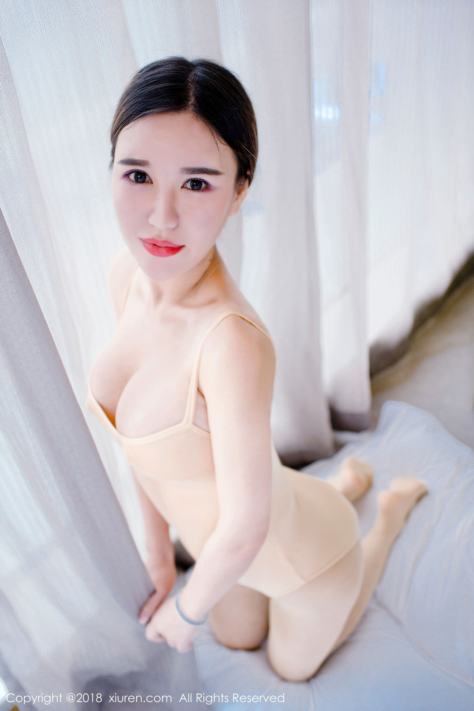 王紫琳《透视旗袍+血滴子+透明女仆》 秀人 No.900