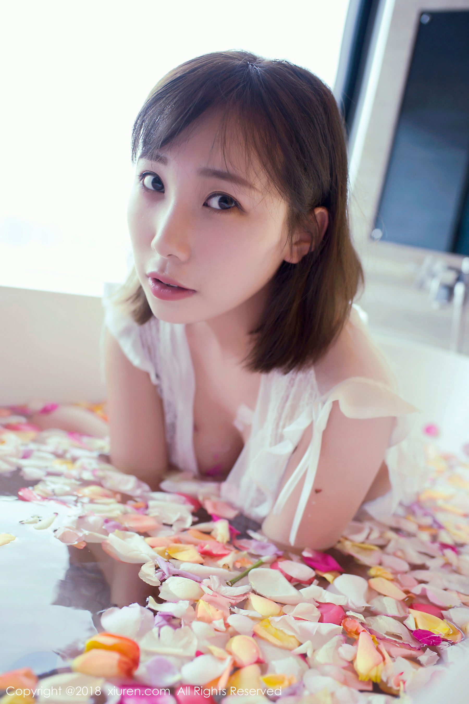 枝恩《短发百变大美女》 秀人网XIUREN No.981