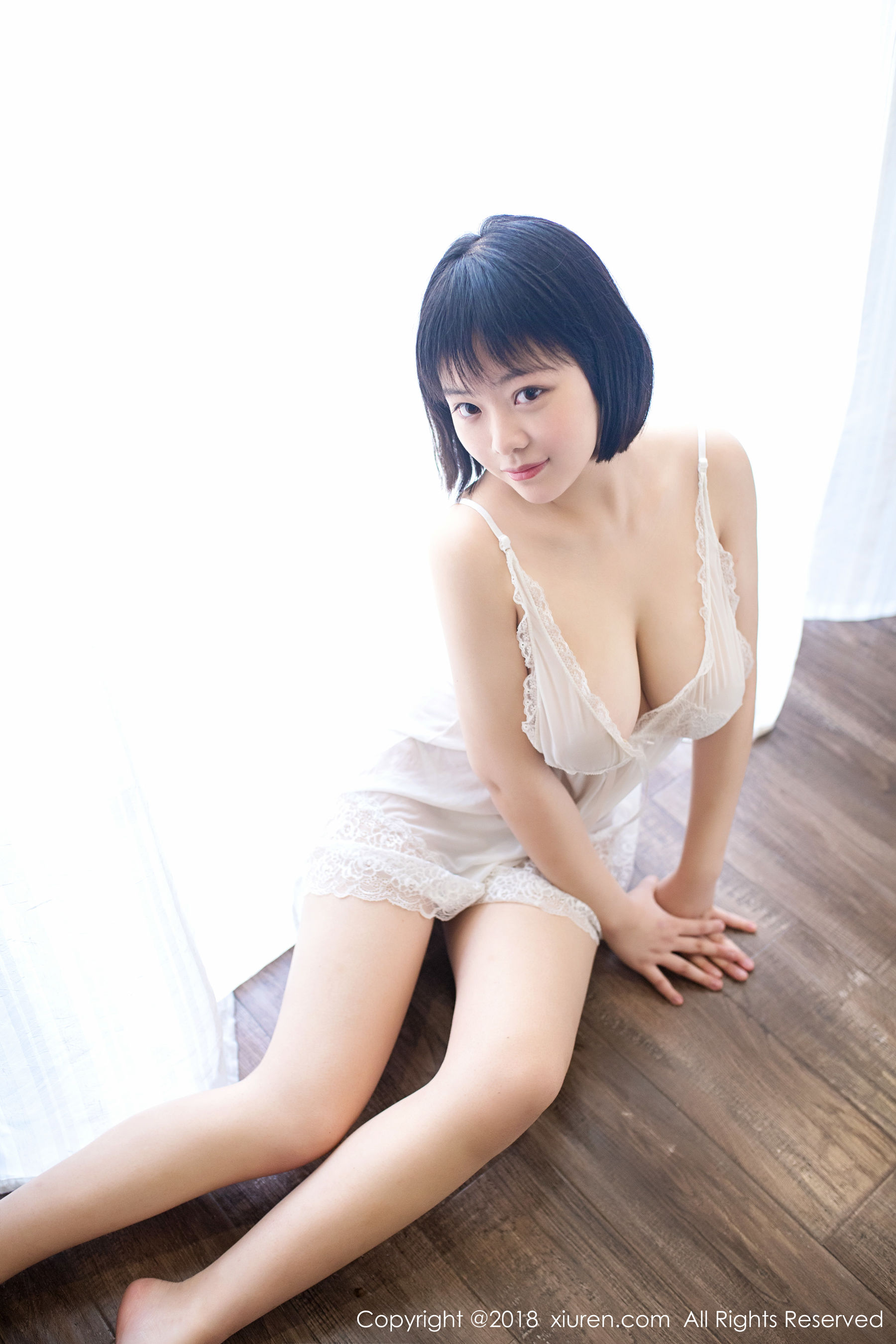 赤间菀枫《童颜巨乳少女》 XiuRen 秀人网 No.1009