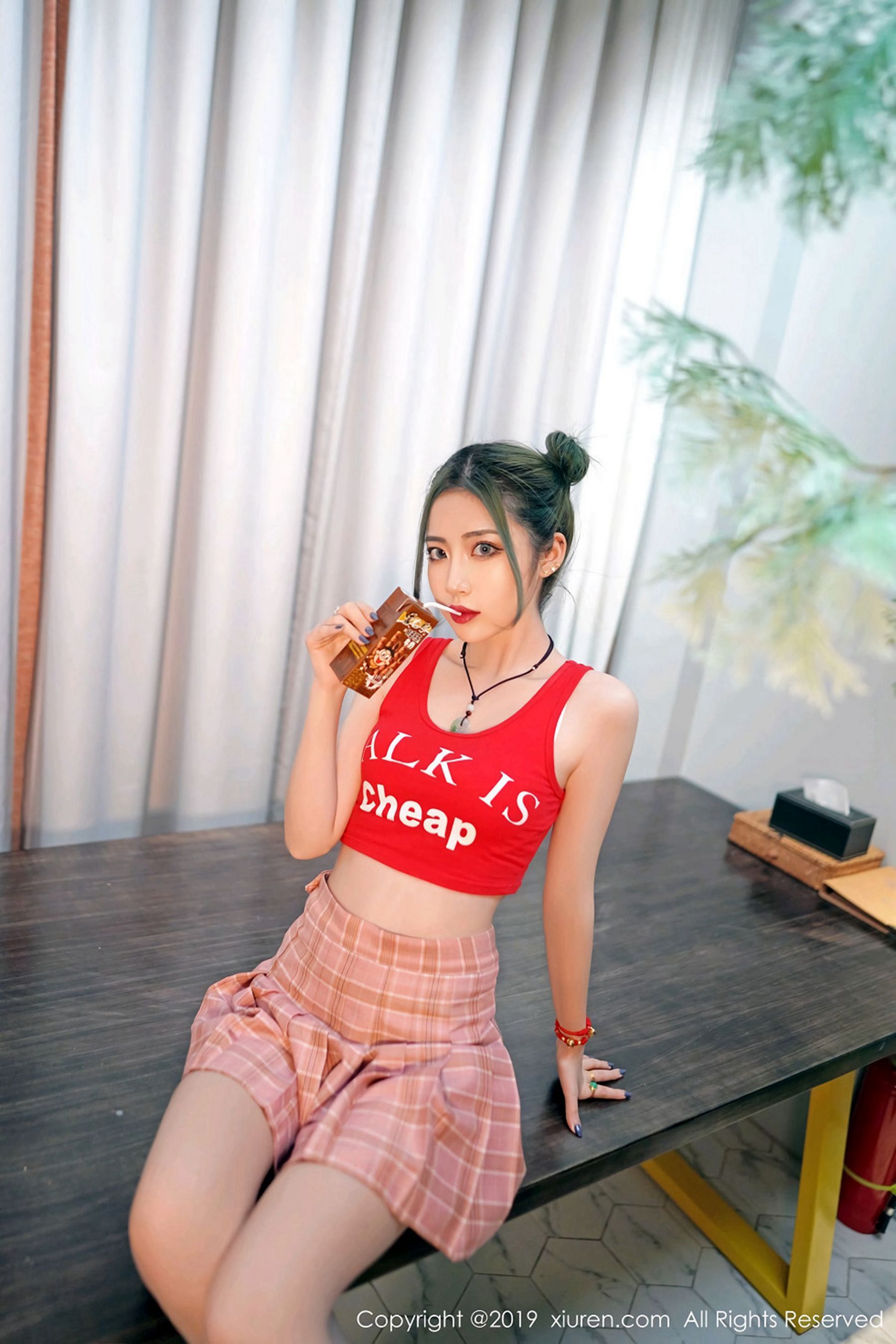 XiuRen 秀人网 No.1550 贾诗晗