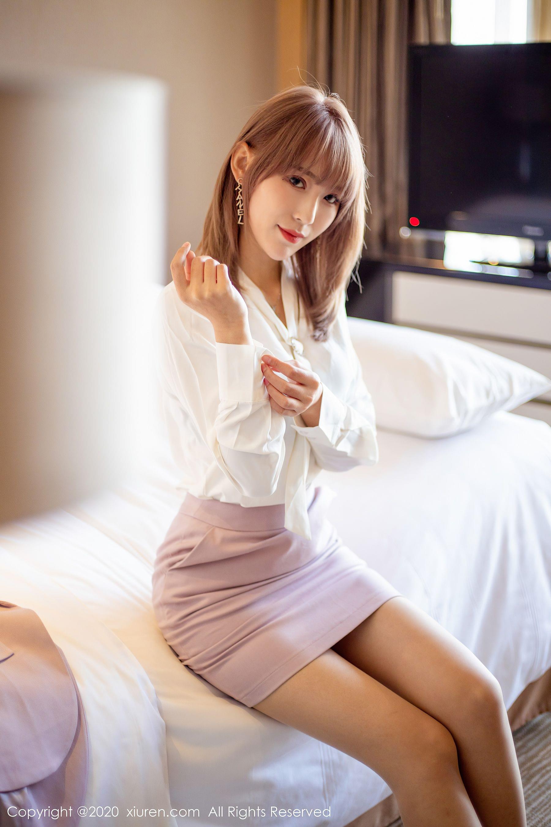 秀人XIUREN No.2304 周慕汐fairy