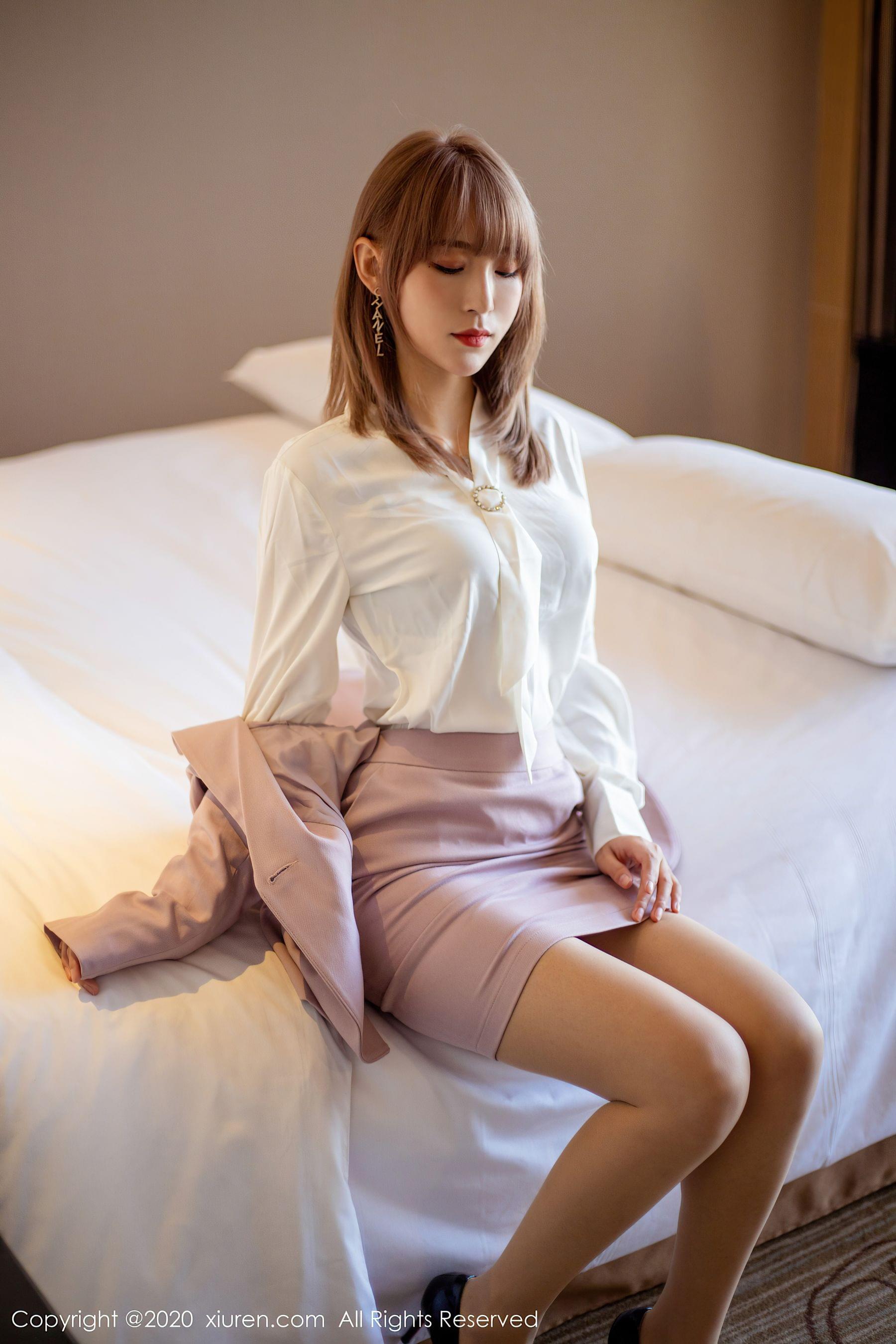 秀人XIUREN No.2304 周慕汐fairy
