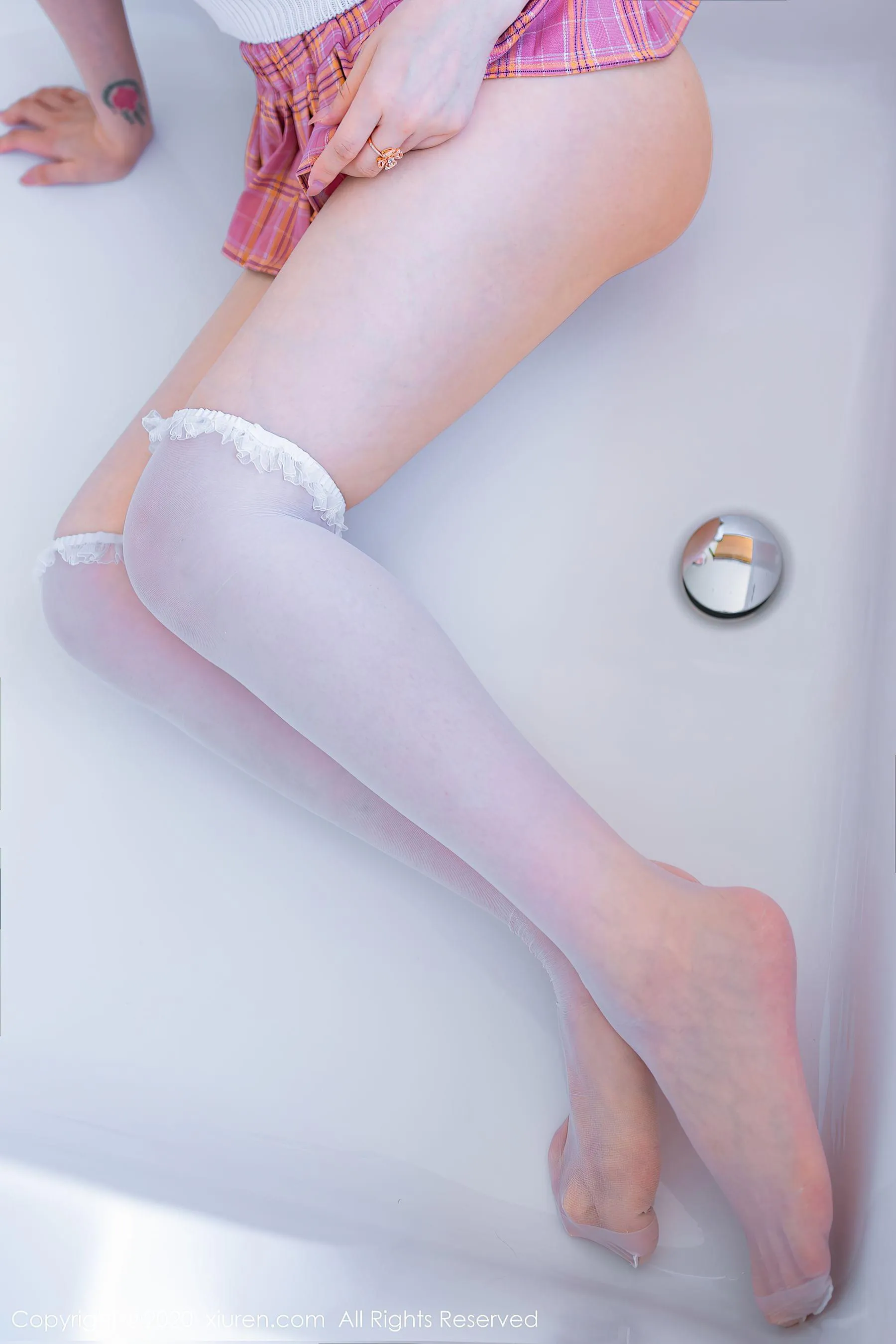 秀人 No.2421 玉兔miki