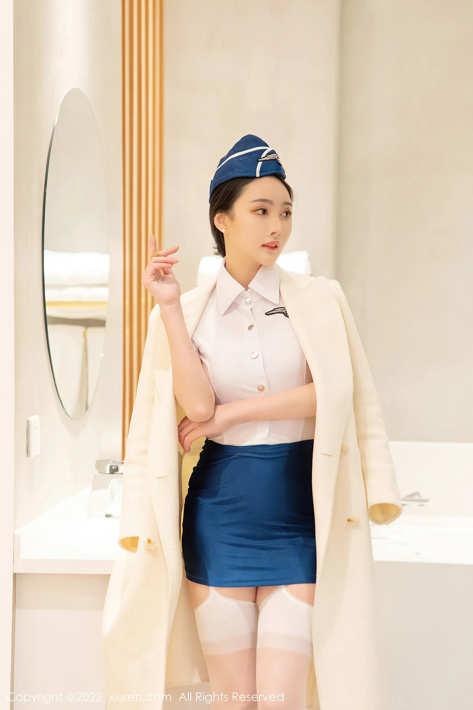 秀人网 No.4750 summer宝宝 空姐制服丝袜