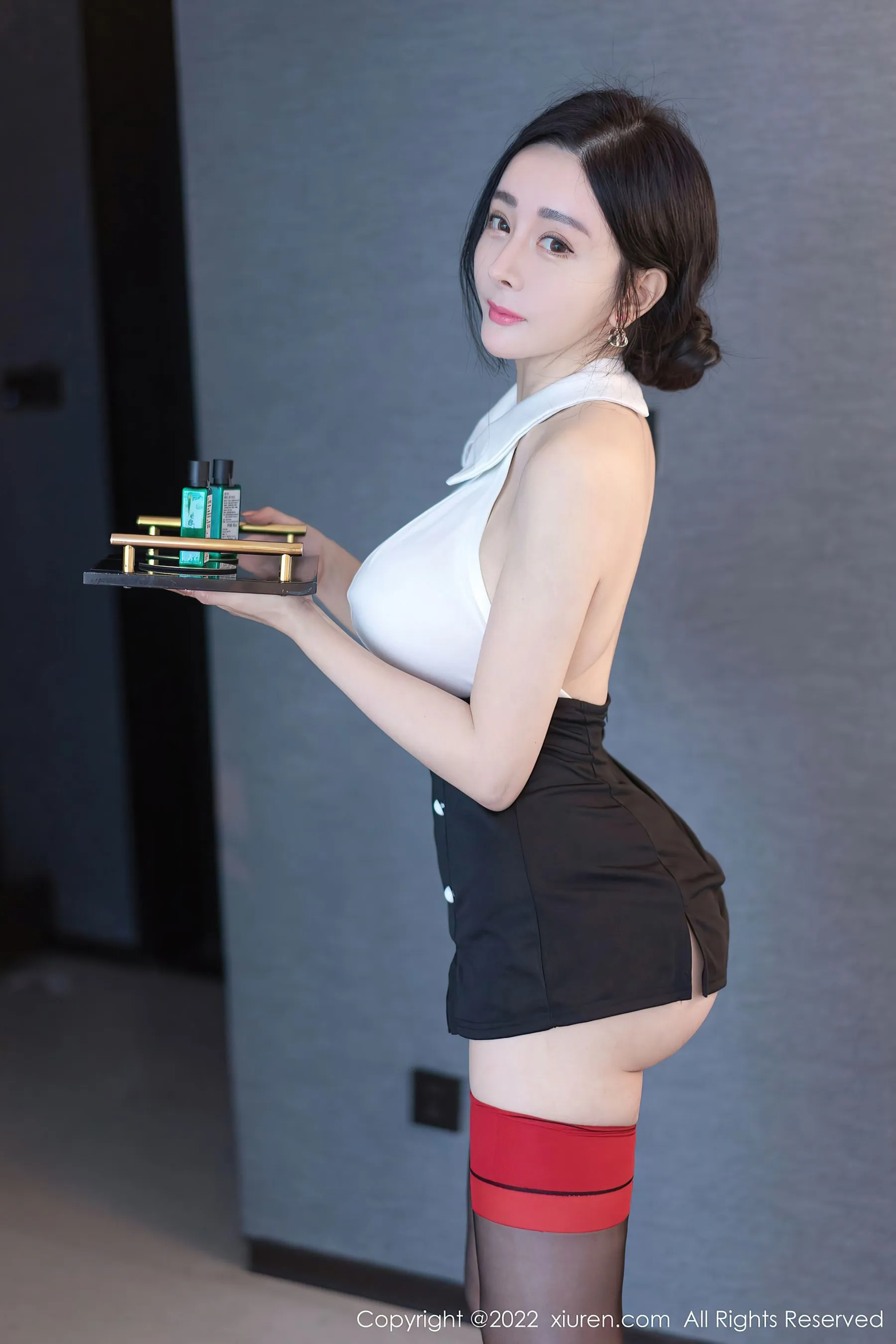 秀人网 No.4891 允爾